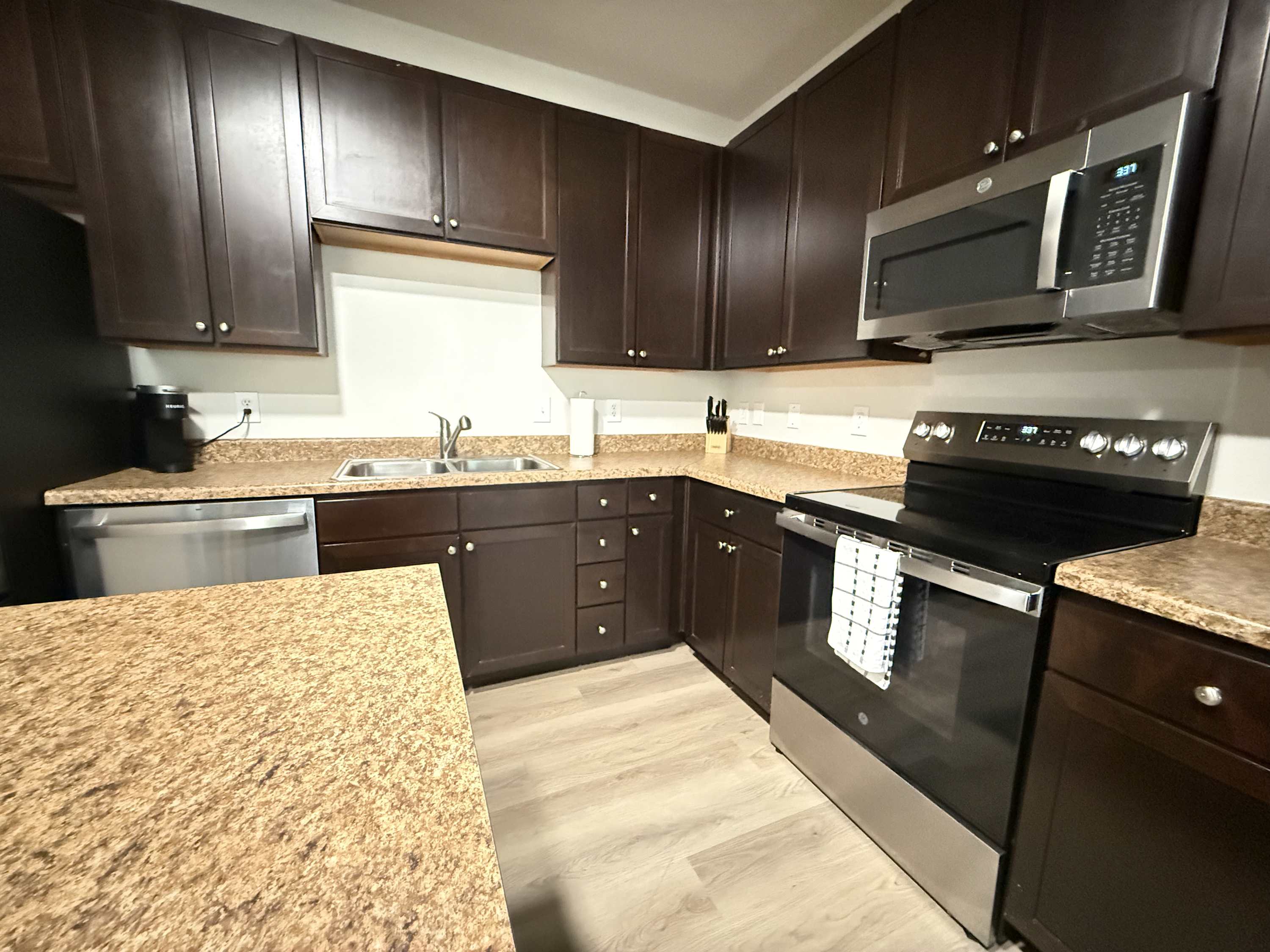 Tranquil 2 BR on 1st Floor, North Tampa/Lutz