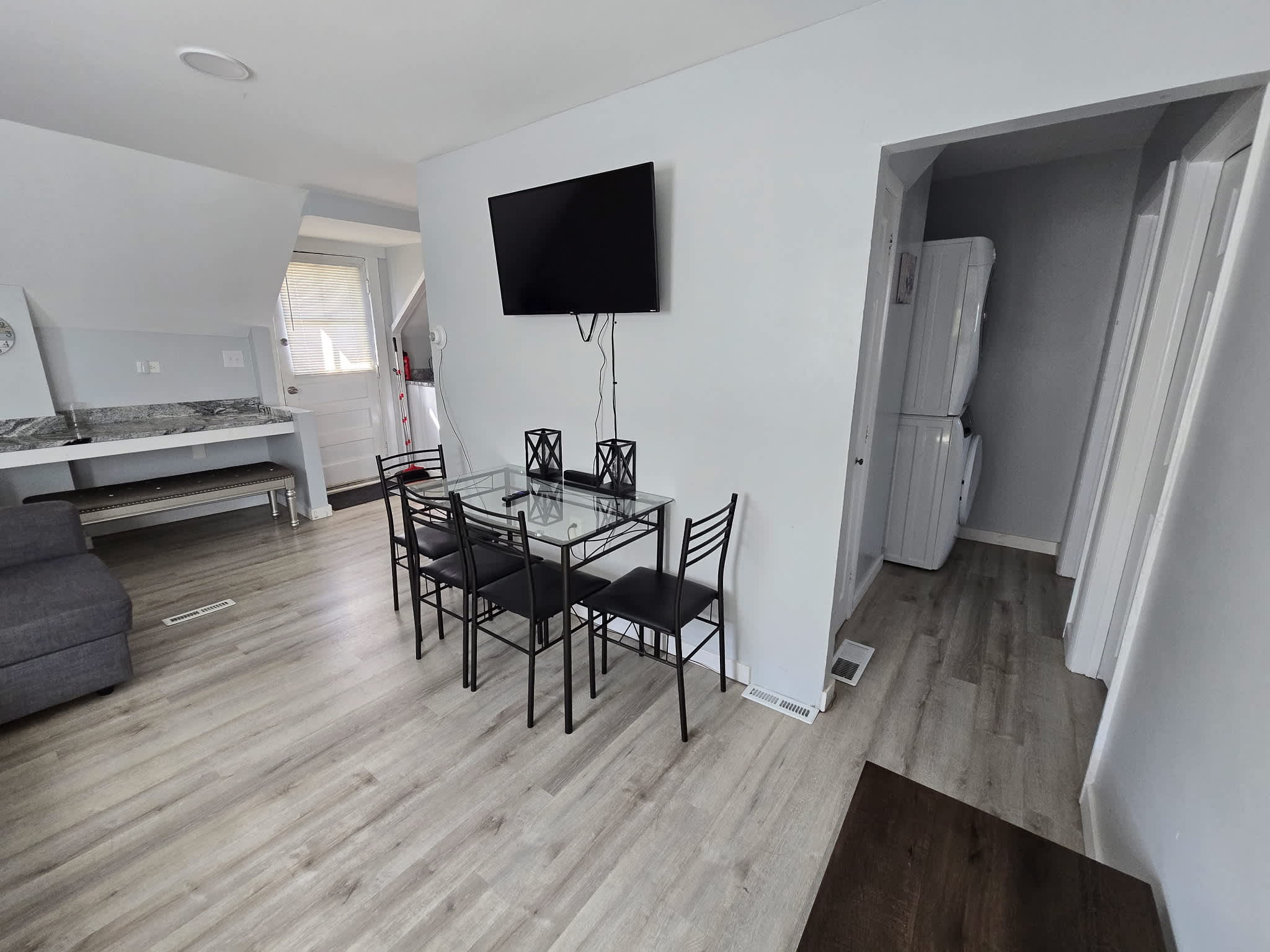 Dining Room — photo 6