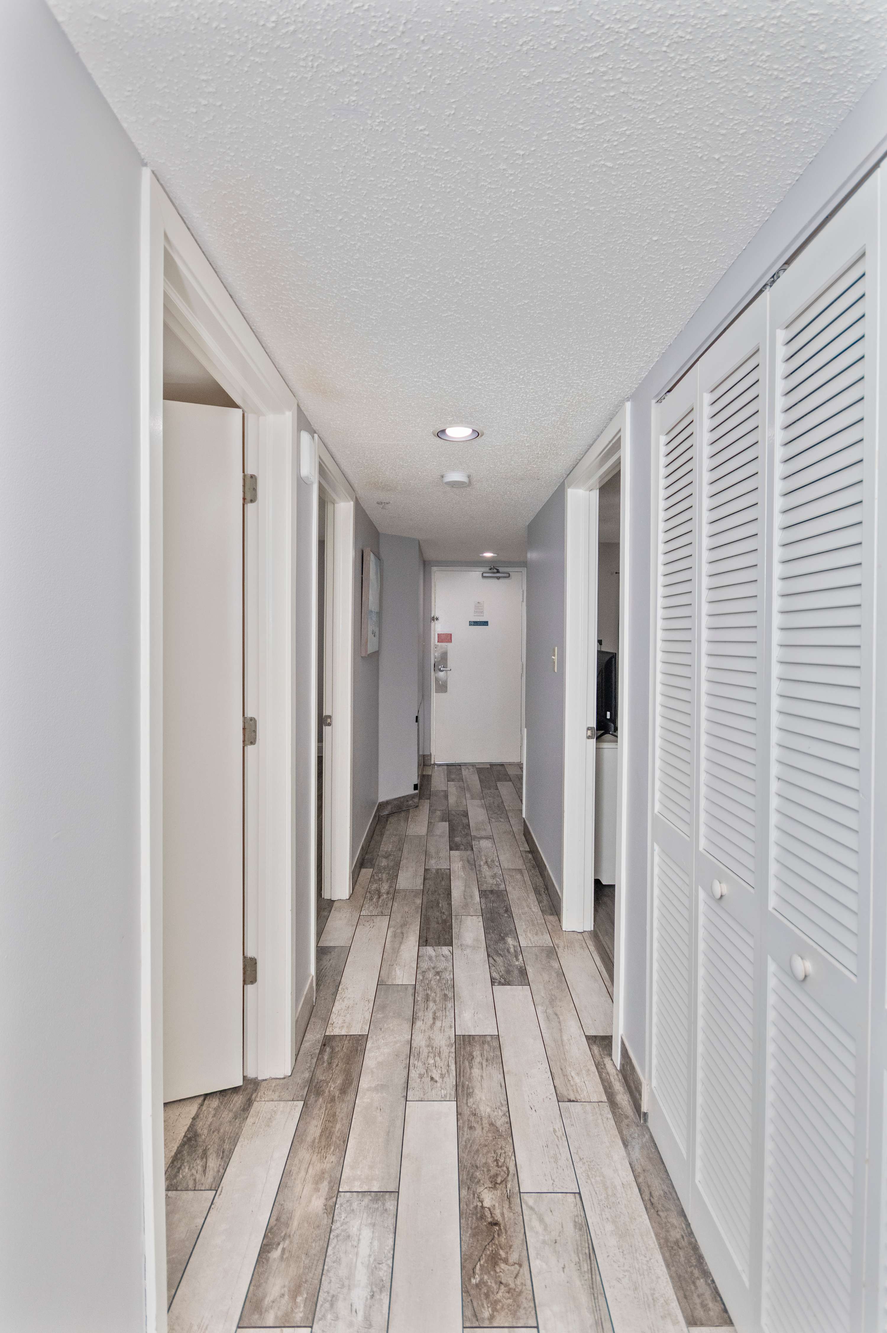 Charming Beach View 3BR King Pool B152 | Photo 54