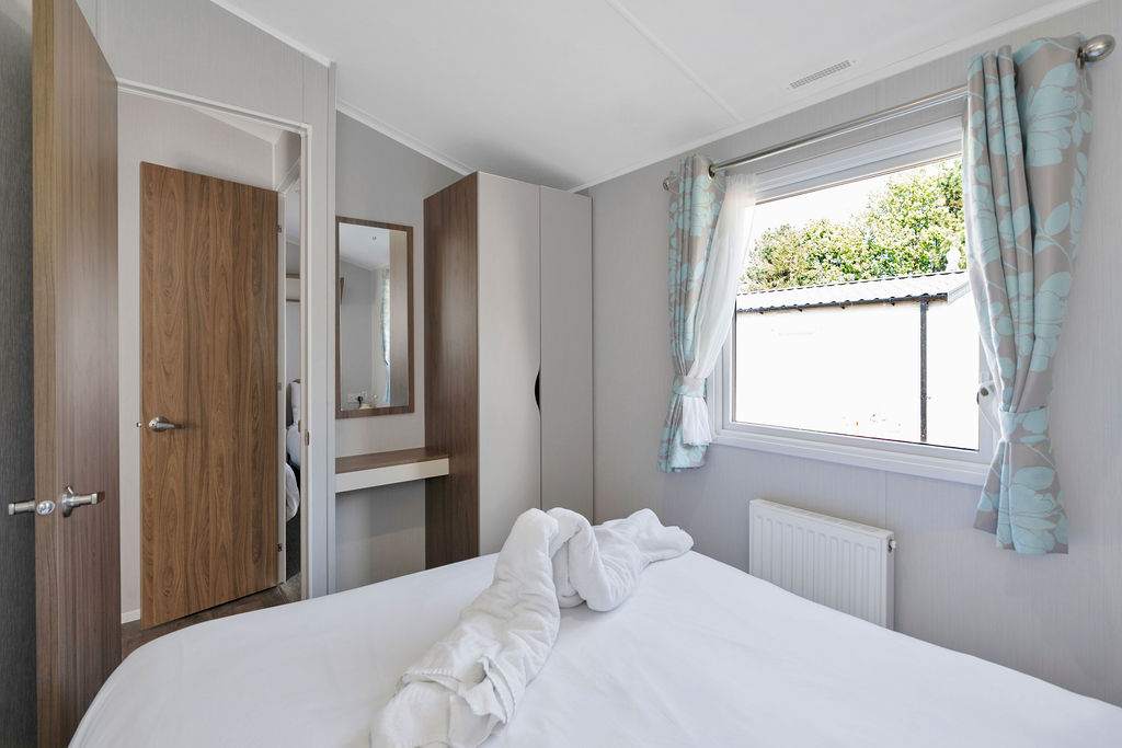 Near Edinburgh - Seton Sands 3BR Spacious Caravan in Links Road EH32 - Property image 16 - VivreStays