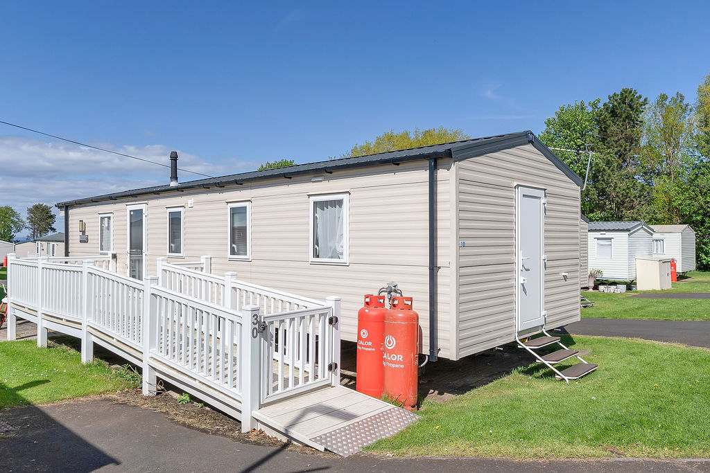Near Edinburgh - Seton Sands 3BR Spacious Caravan in Links Road EH32 - Property image 22 - VivreStays