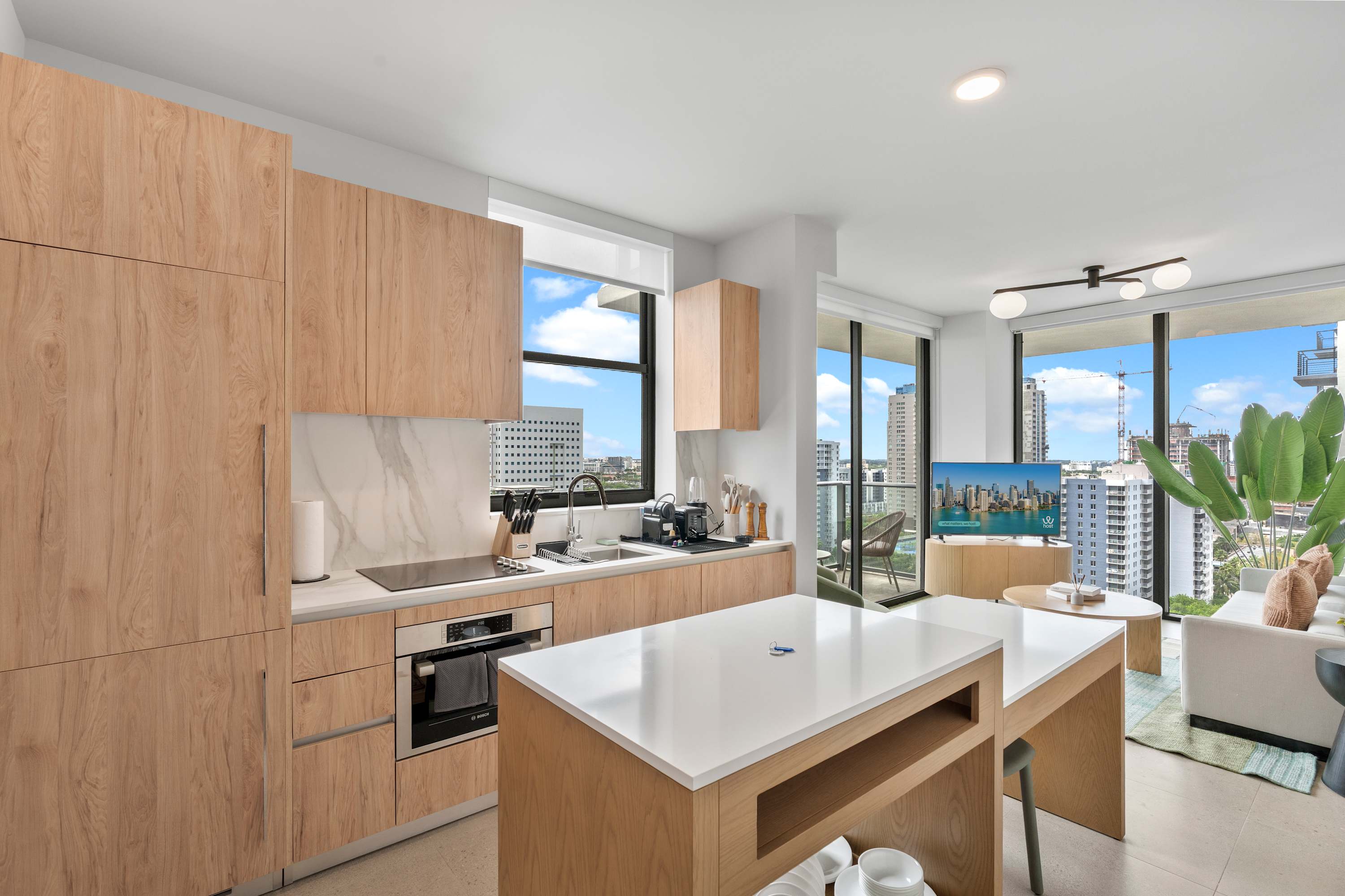 FIFA Fan Fest at Bayfront | Modern 2BR | Gym