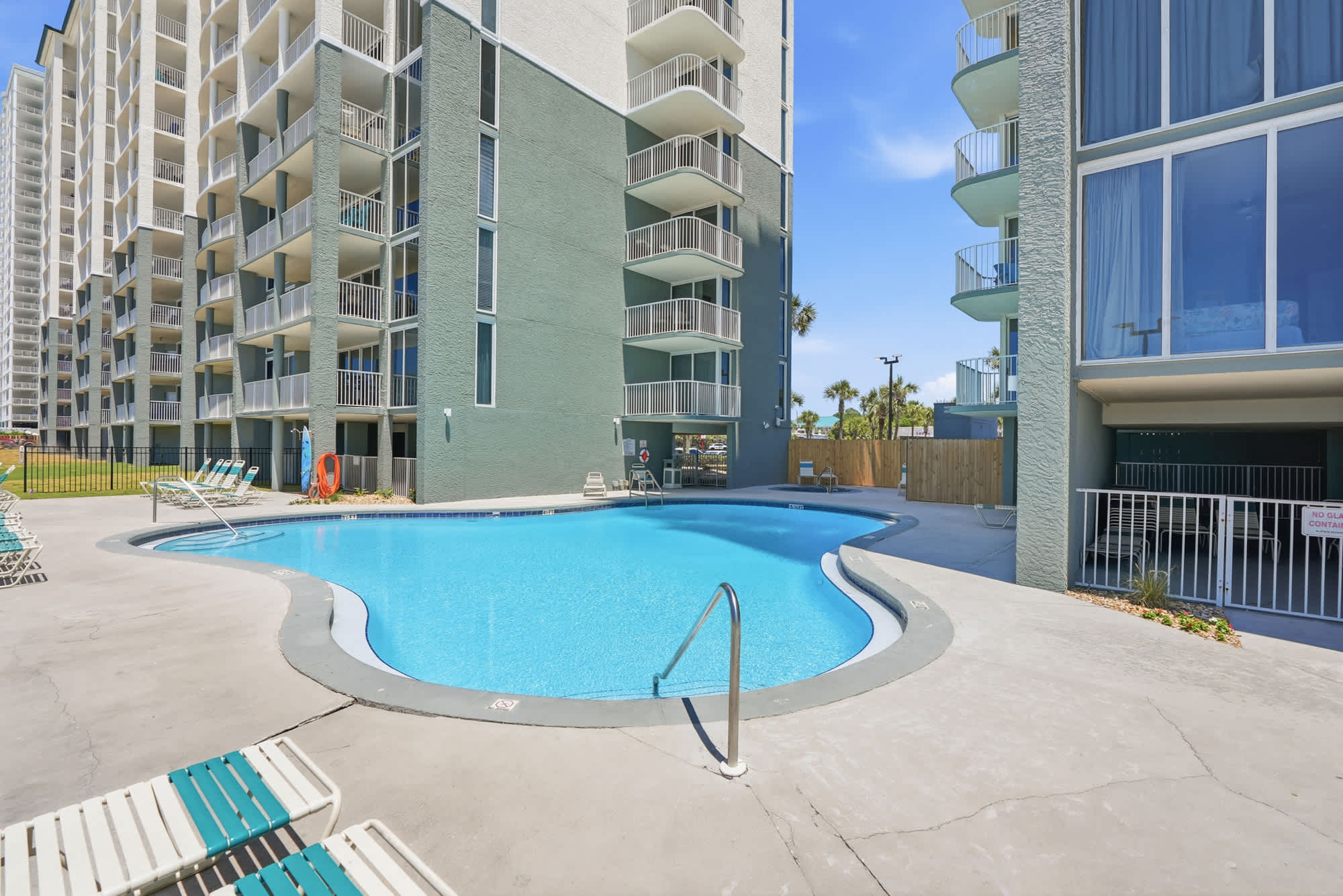 Long Beach T4 807E photo 25 of 30