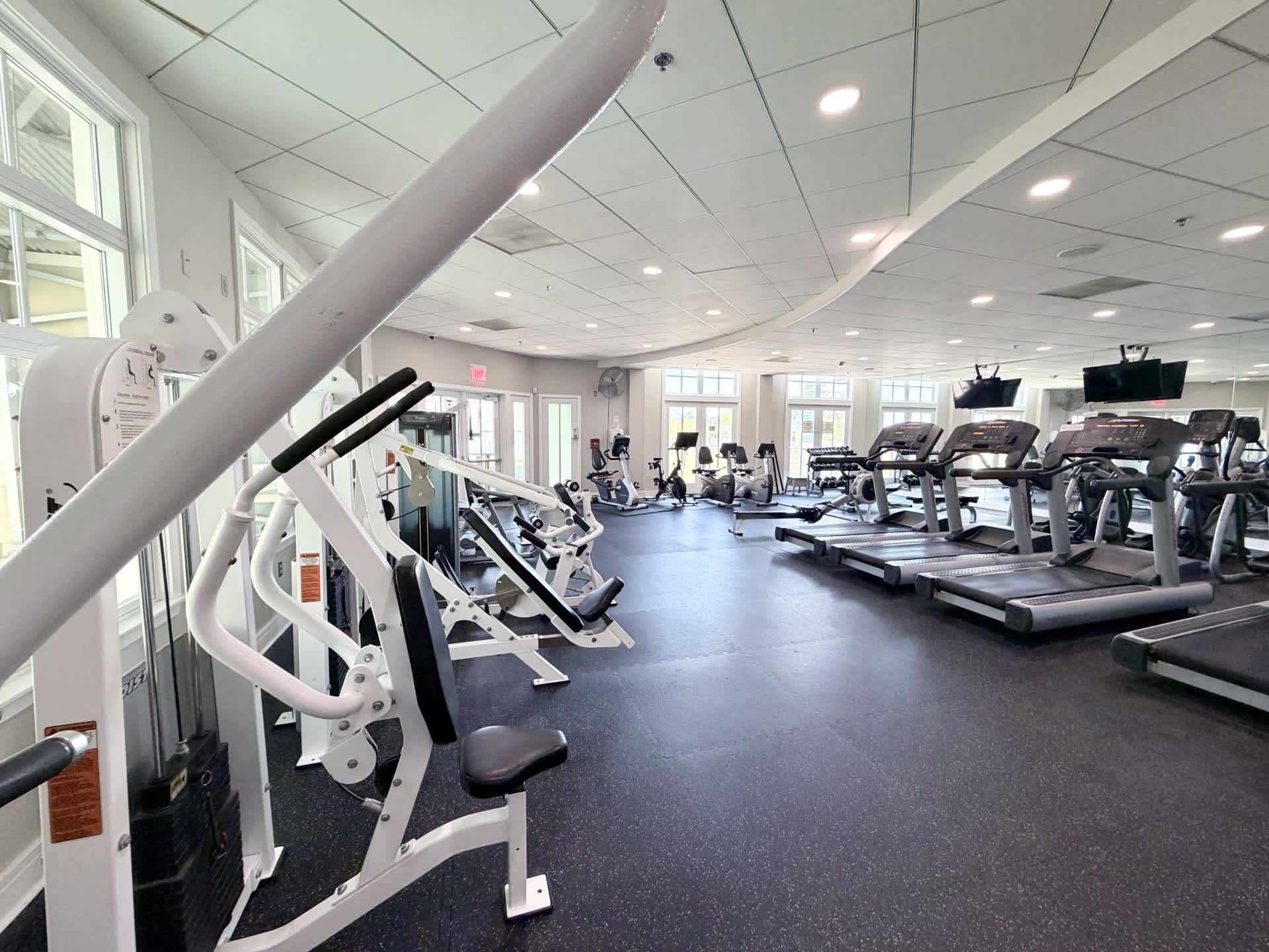 27 Island Edge - Sunset Island  Family Luxury Townhome