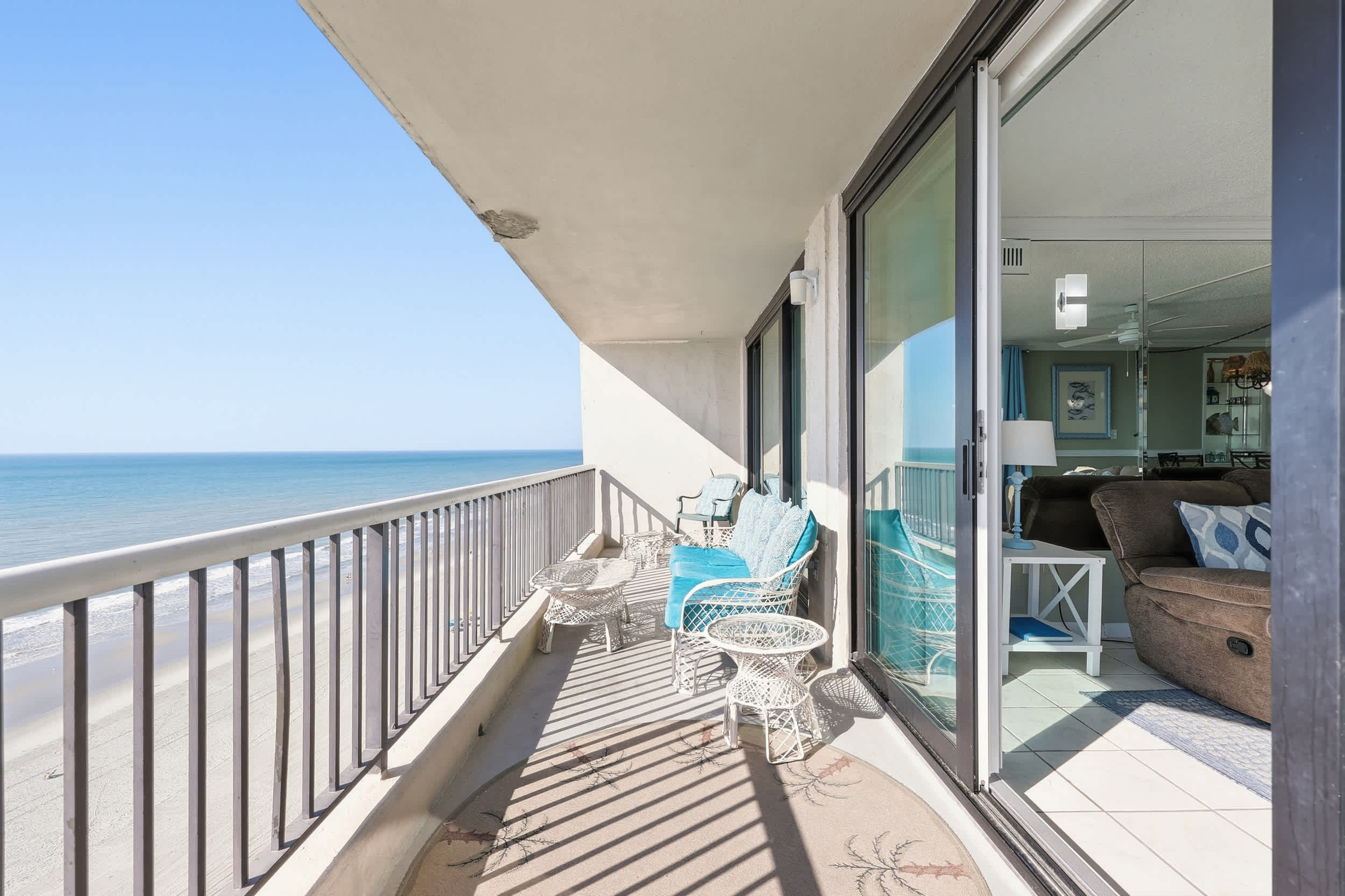 Salt N Sky Oceanfront w Reclining Sofa