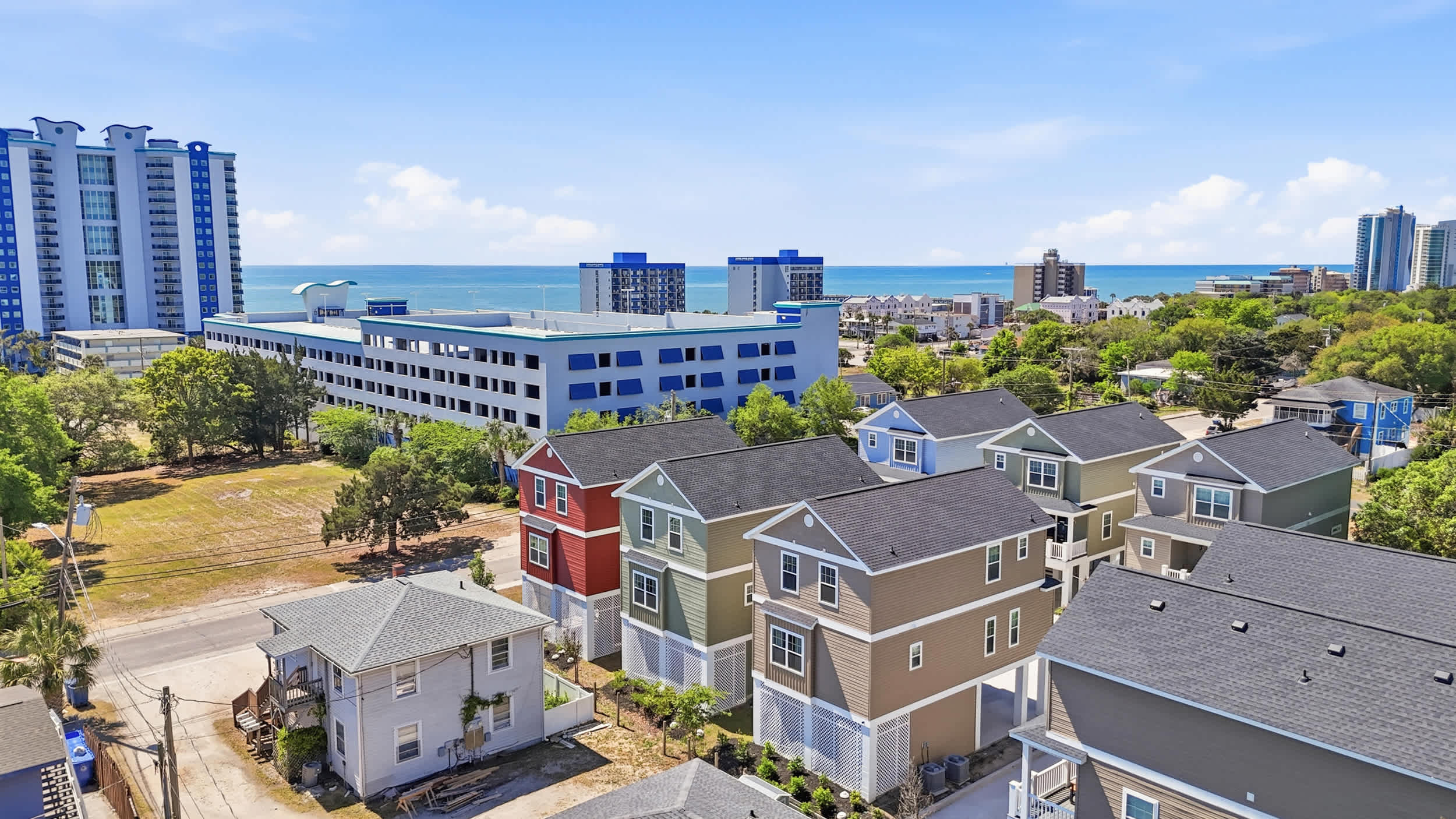 Emerald Horizon New Beach House Free Pets