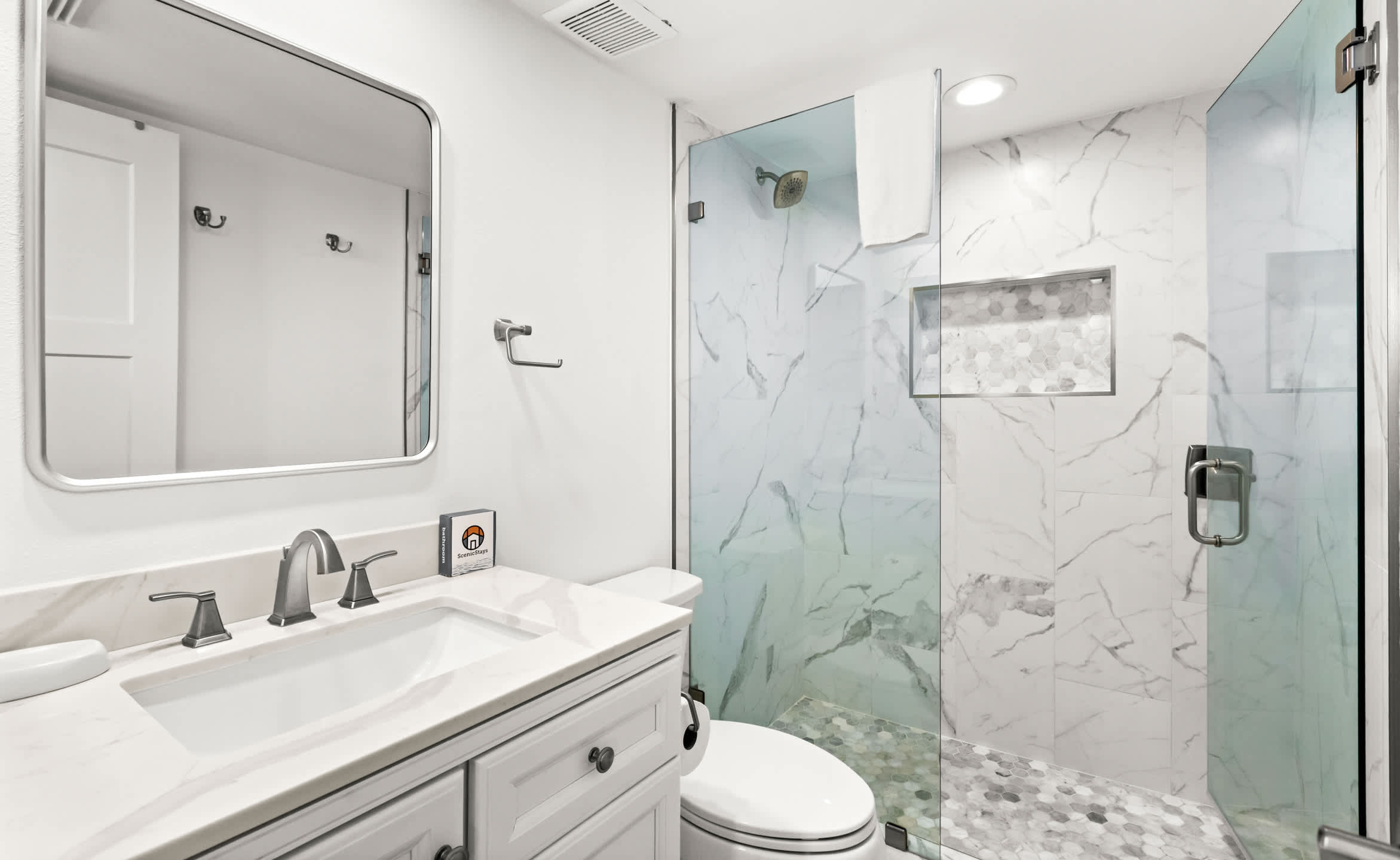 One Seagrove Place 0608 | Photo 20