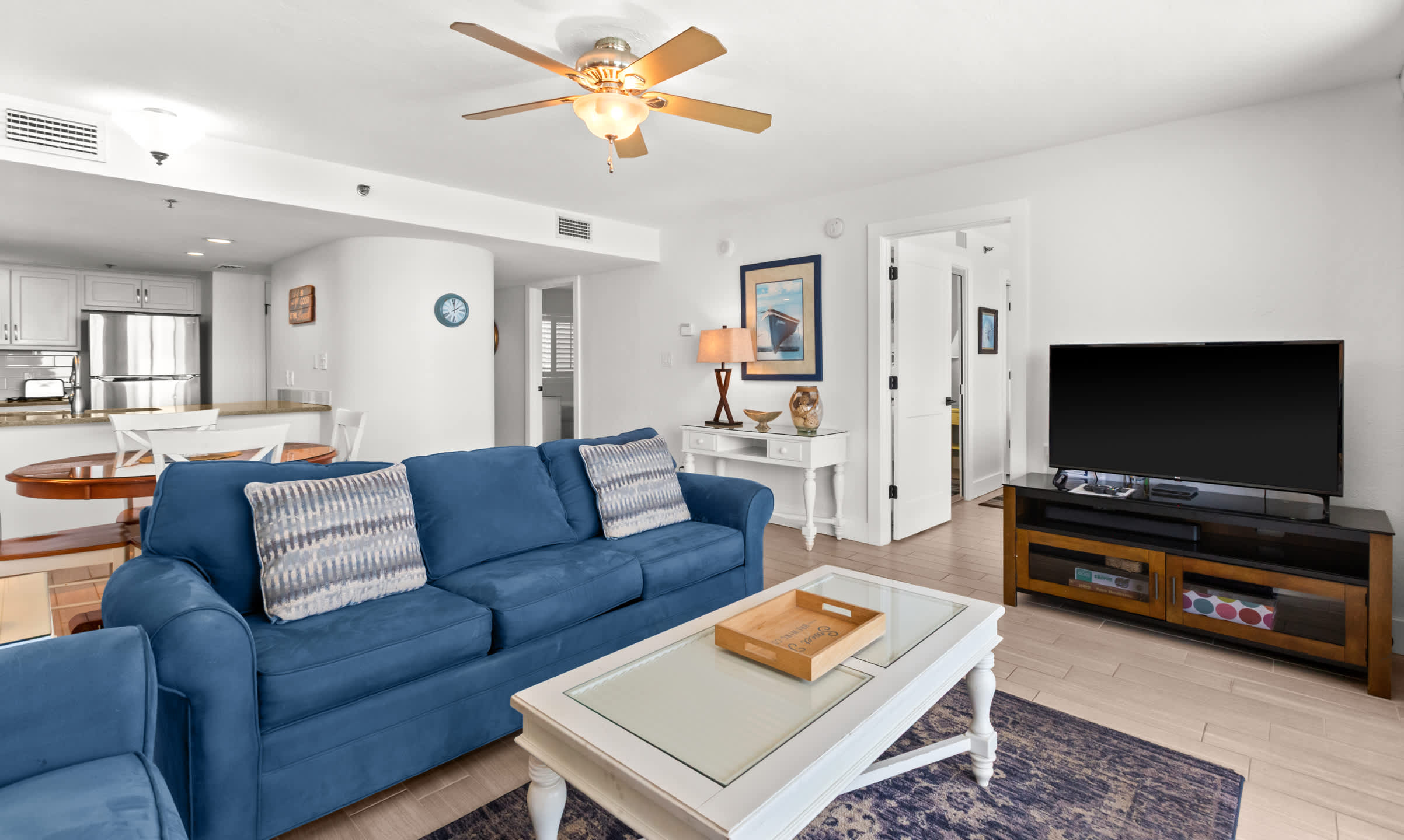 One Seagrove Place 1202 14