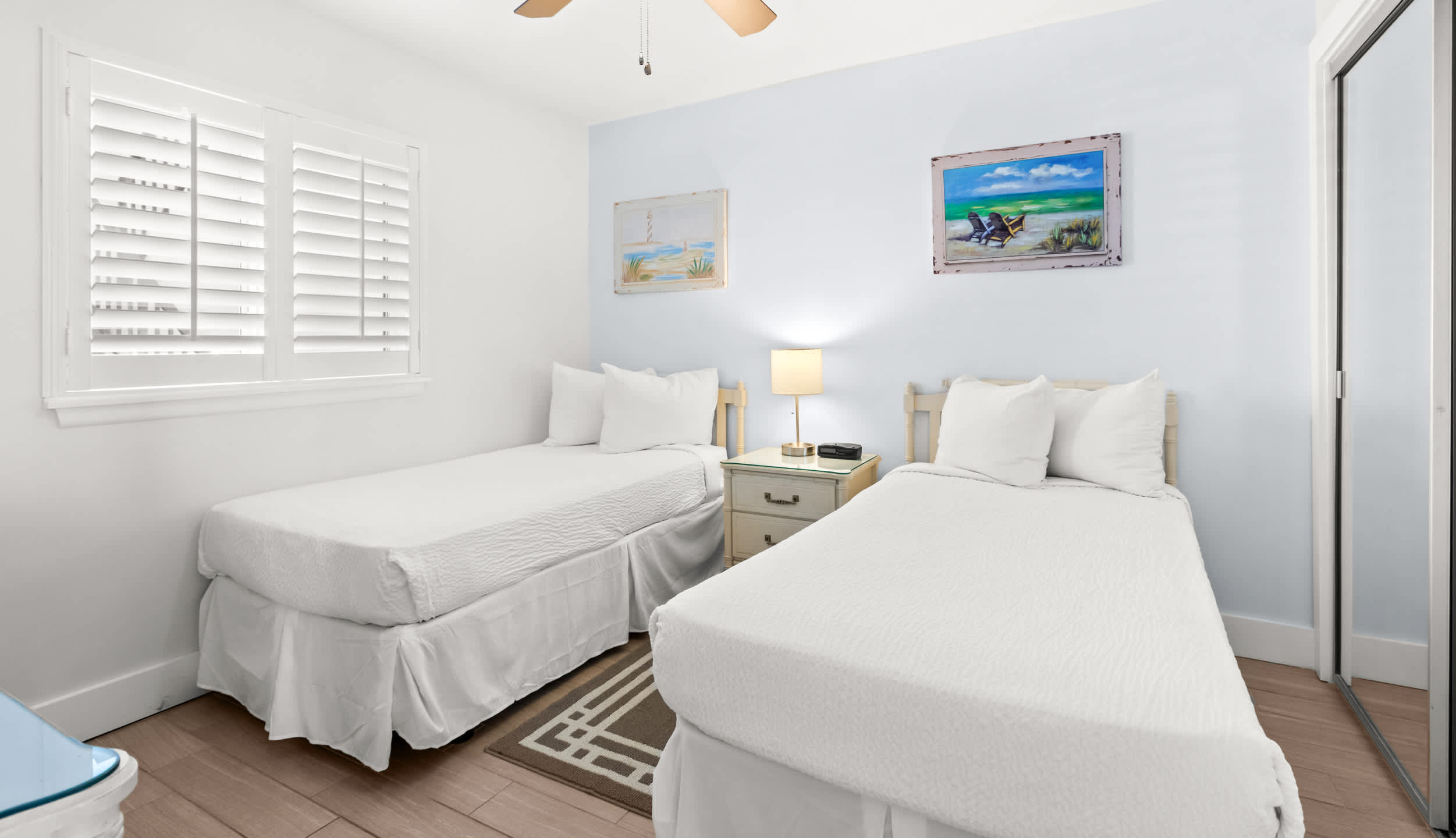 One Seagrove Place 1202 15