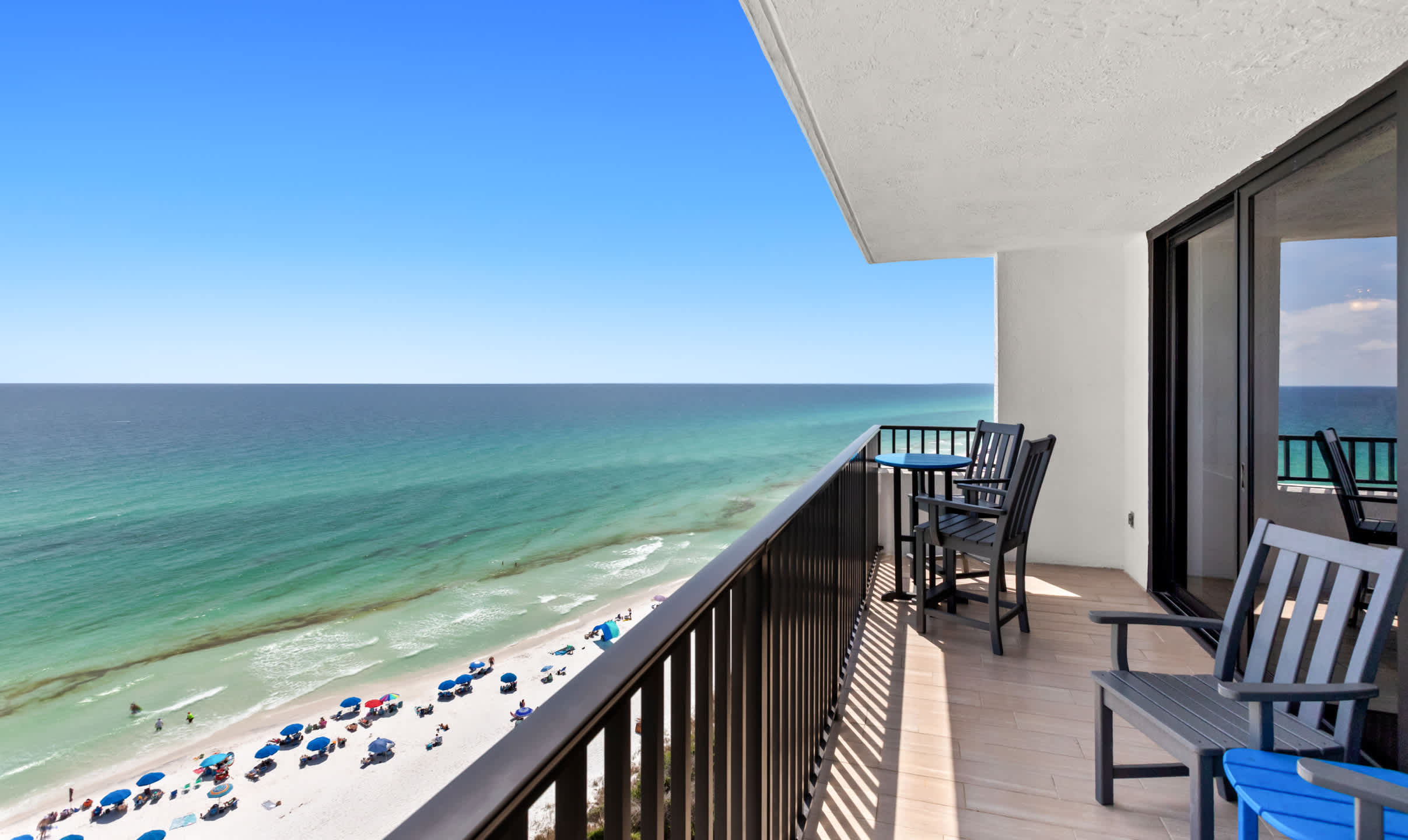 One Seagrove Place 1202 23