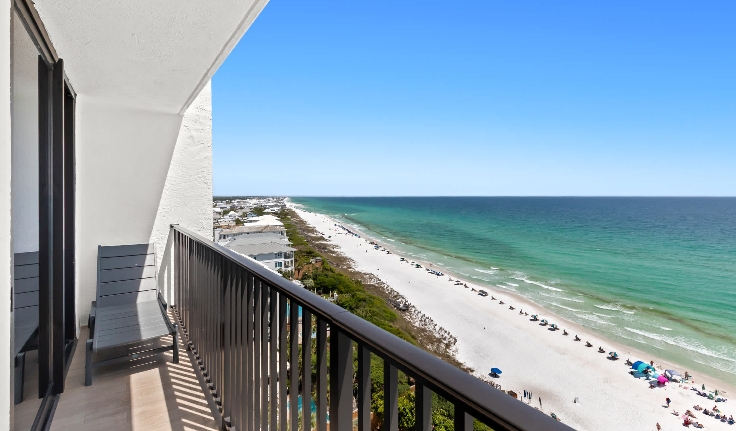One Seagrove Place 1202 24