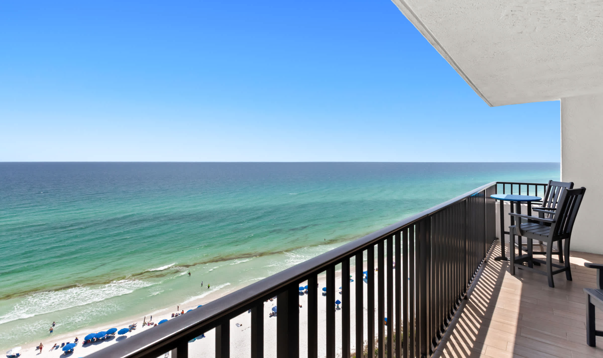 One Seagrove Place 1202 25