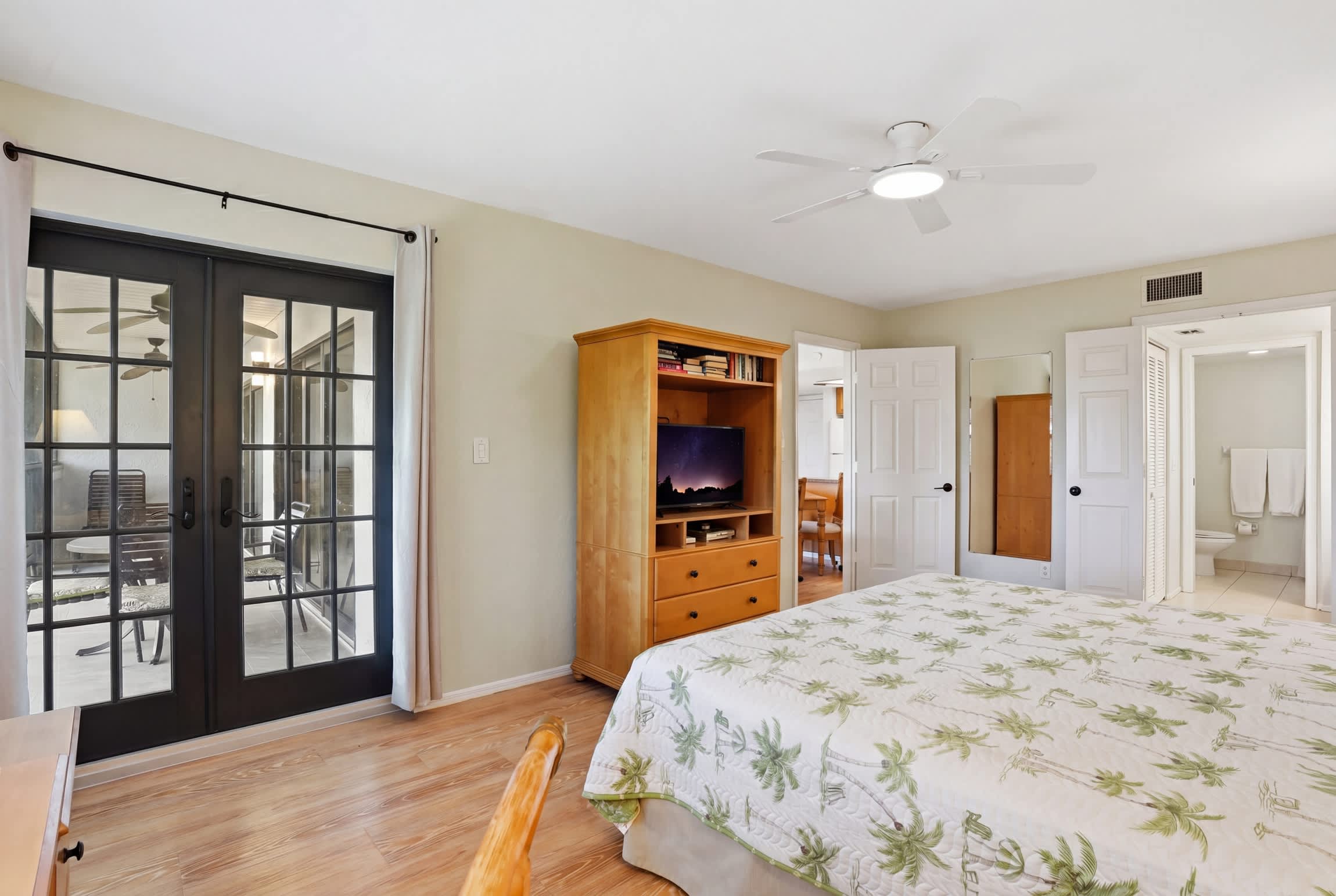 E 334 Resort Views From This 3rd Floor Condo | Photo 17
