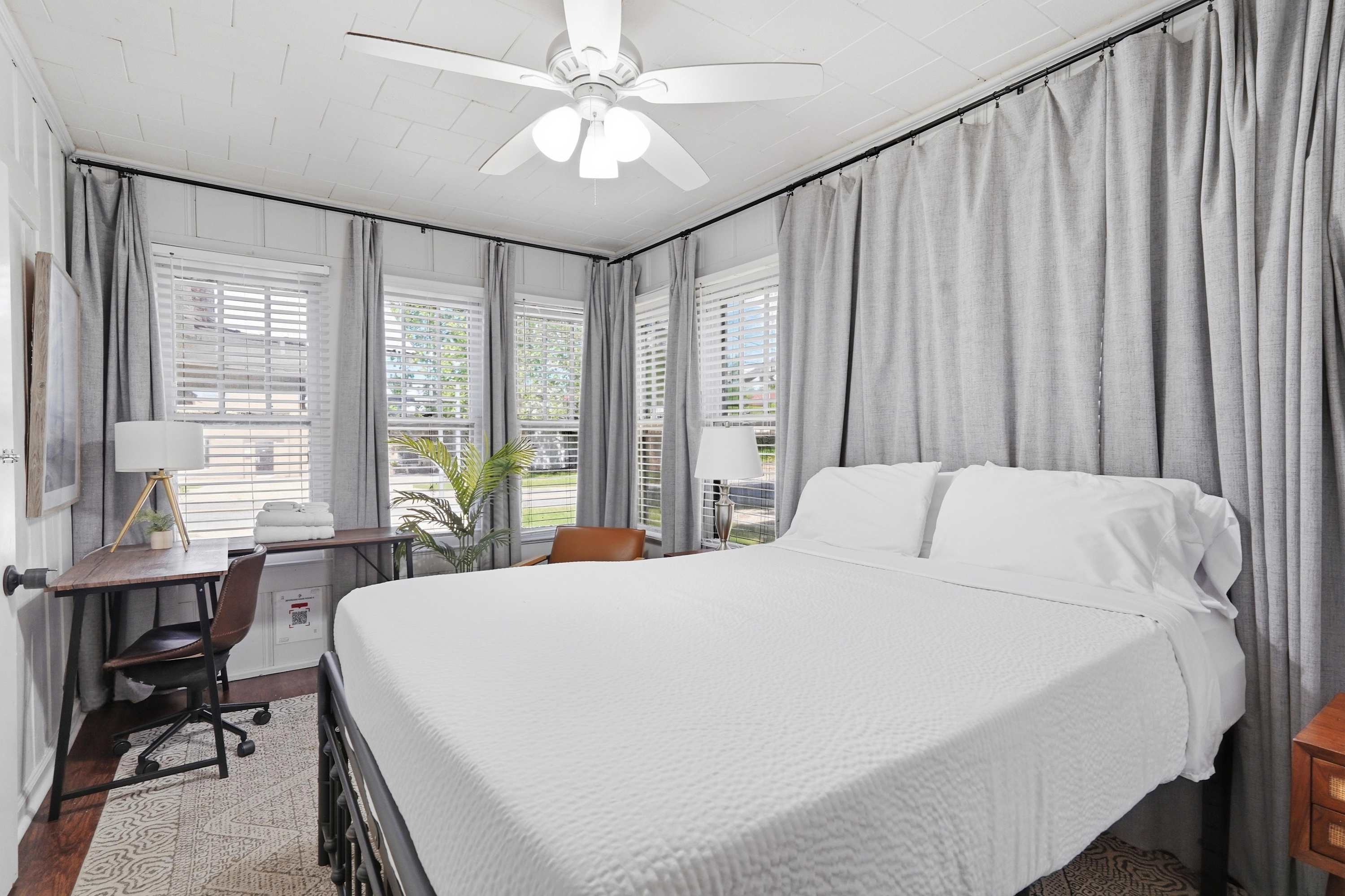Bright 4BR Retreat Near Downtown Lafayette