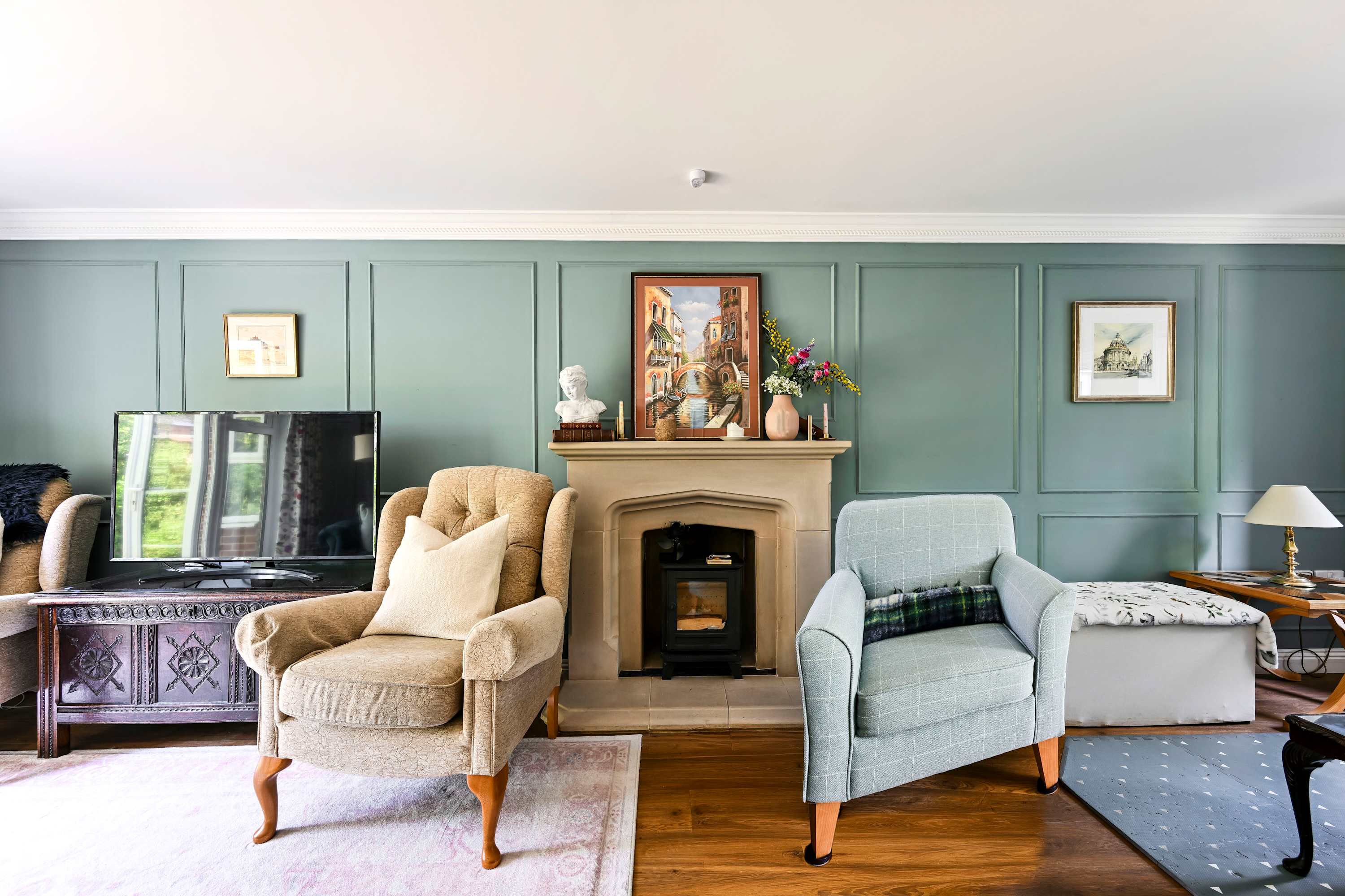 Big 5-Bed Home | Garden & 5 Min to Blenheim Palace in Broad Field Road 22 OX5 1UL - Property image 30 - VivreStays