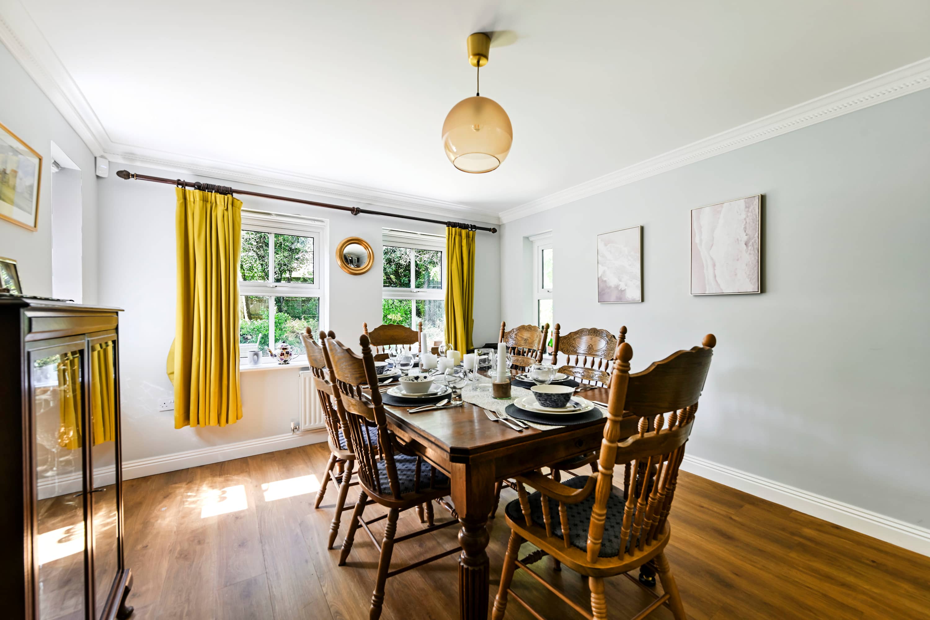 Big 5-Bed Home | Garden & 5 Min to Blenheim Palace in Broad Field Road 22 OX5 1UL - Property image 36 - VivreStays