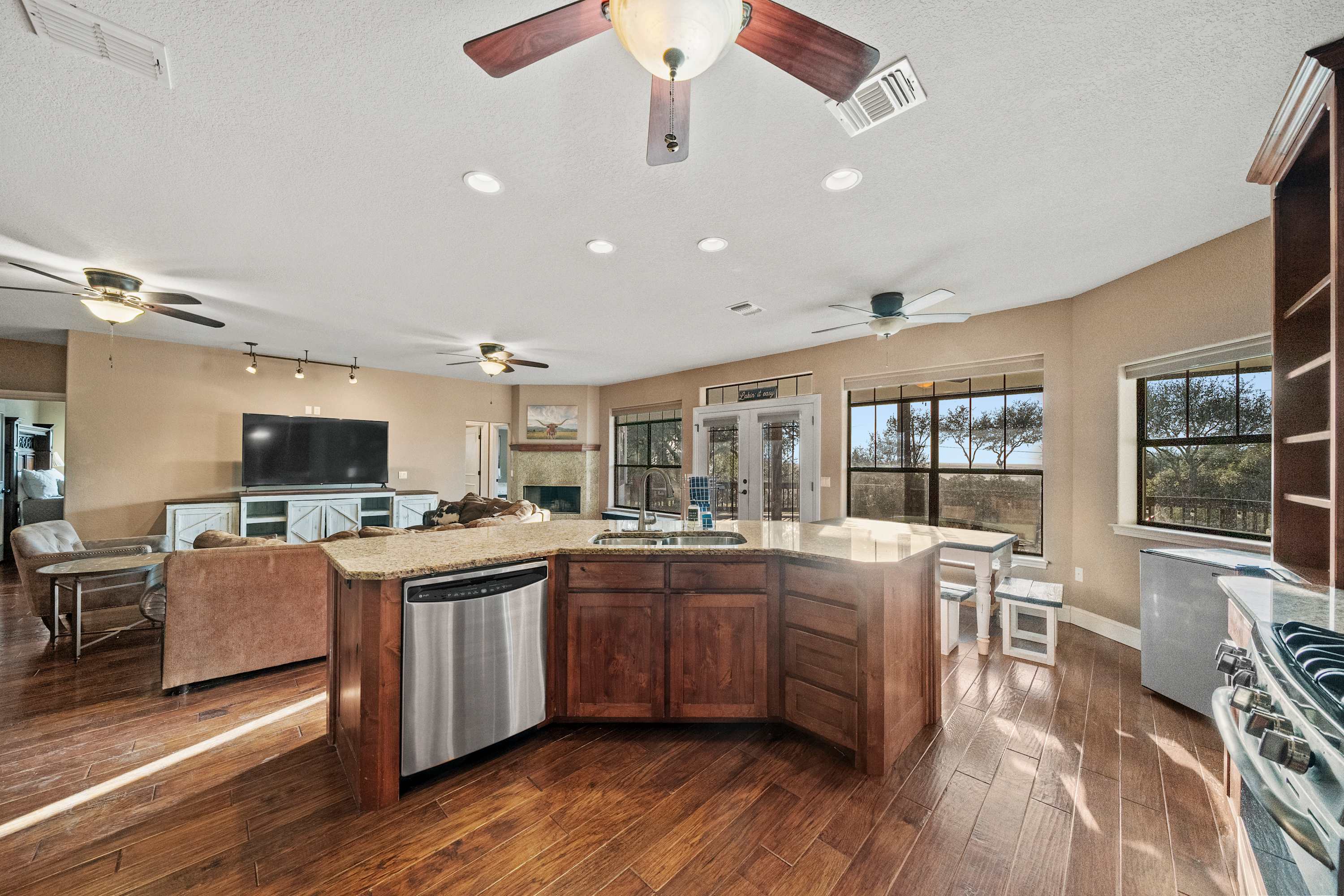 852 Crossbow Dr Canyon Lake | Photo 11
