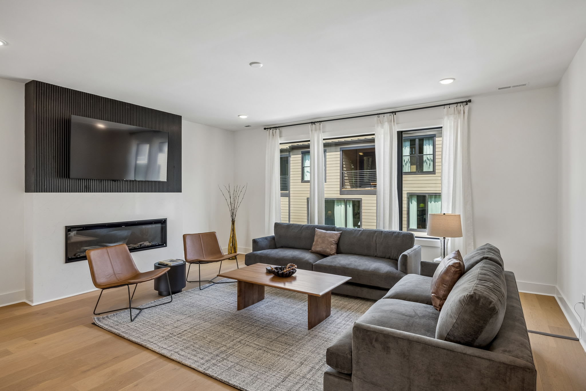 Sleek Nashville Trio Townhomes | 9BR + 3 Hot Tubs