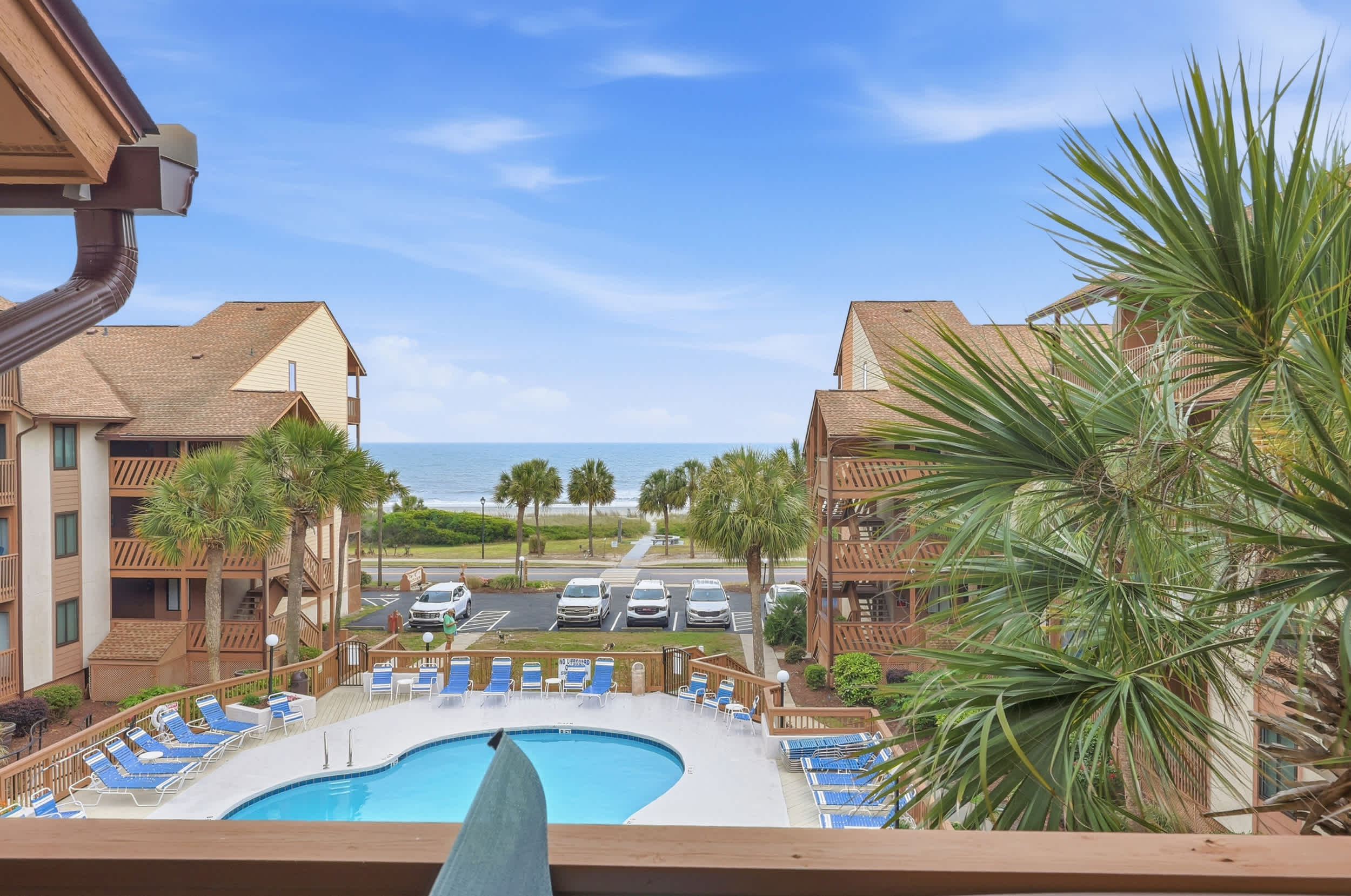 Ocean View All-New Golden Mile Home w 2 Balconies