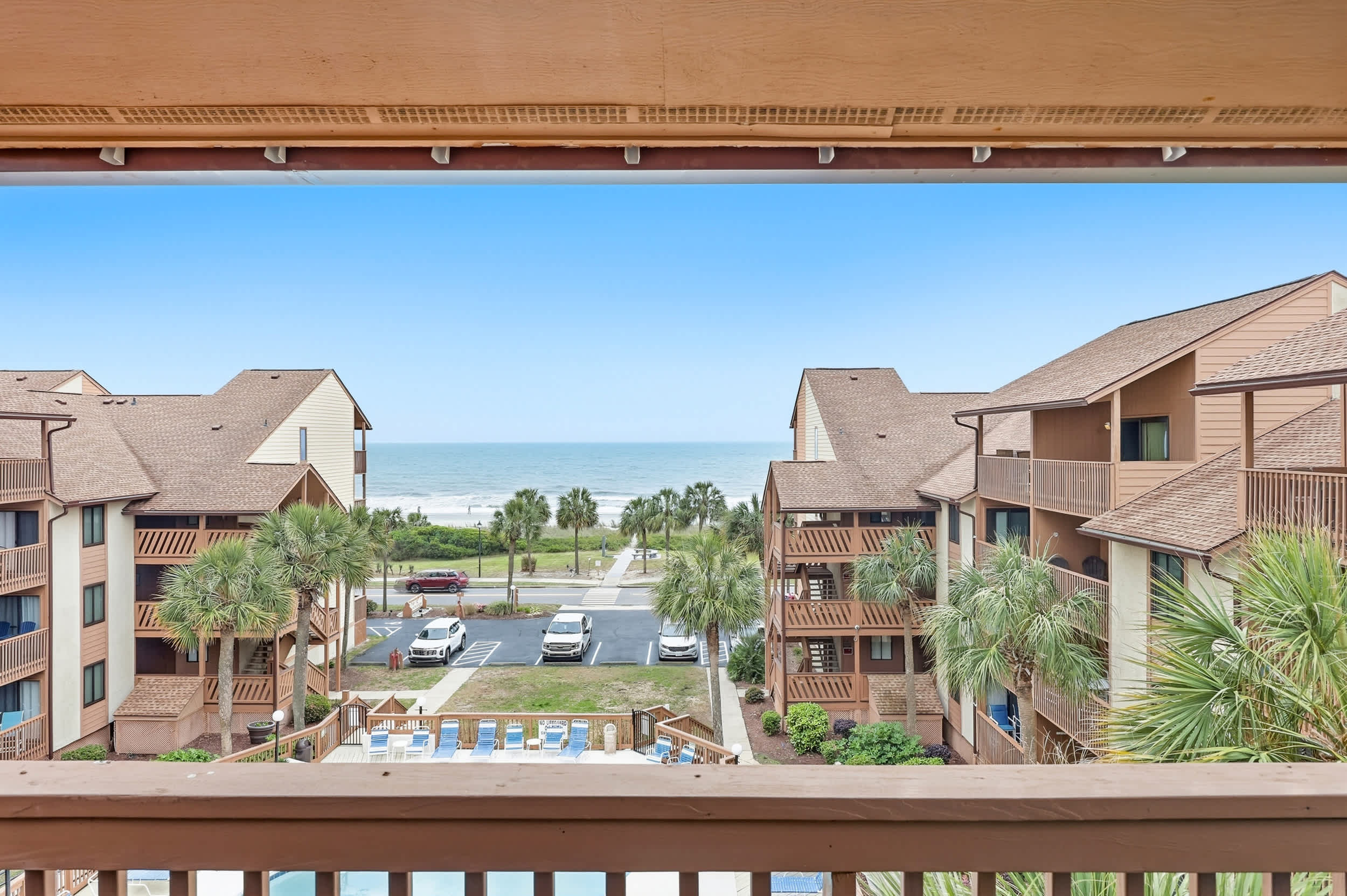 Ocean View All-New Golden Mile Home w 2 Balconies