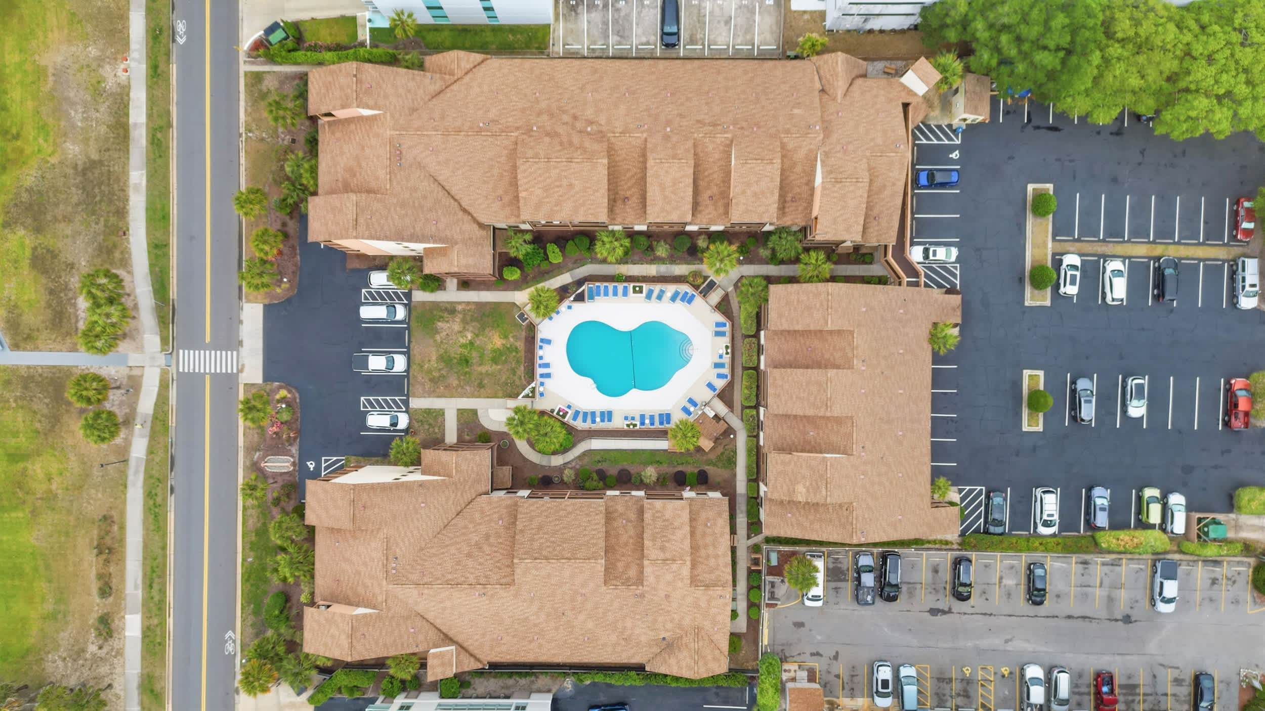 Ocean View All-New Golden Mile Home w 2 Balconies