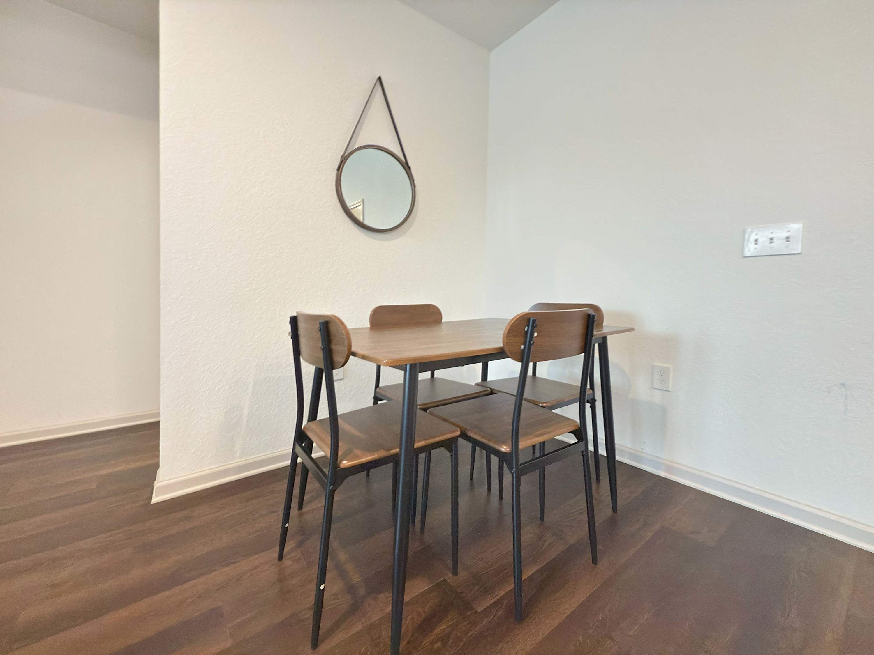 Ground-Floor Luxury 2 BR with Pond and Pool Views