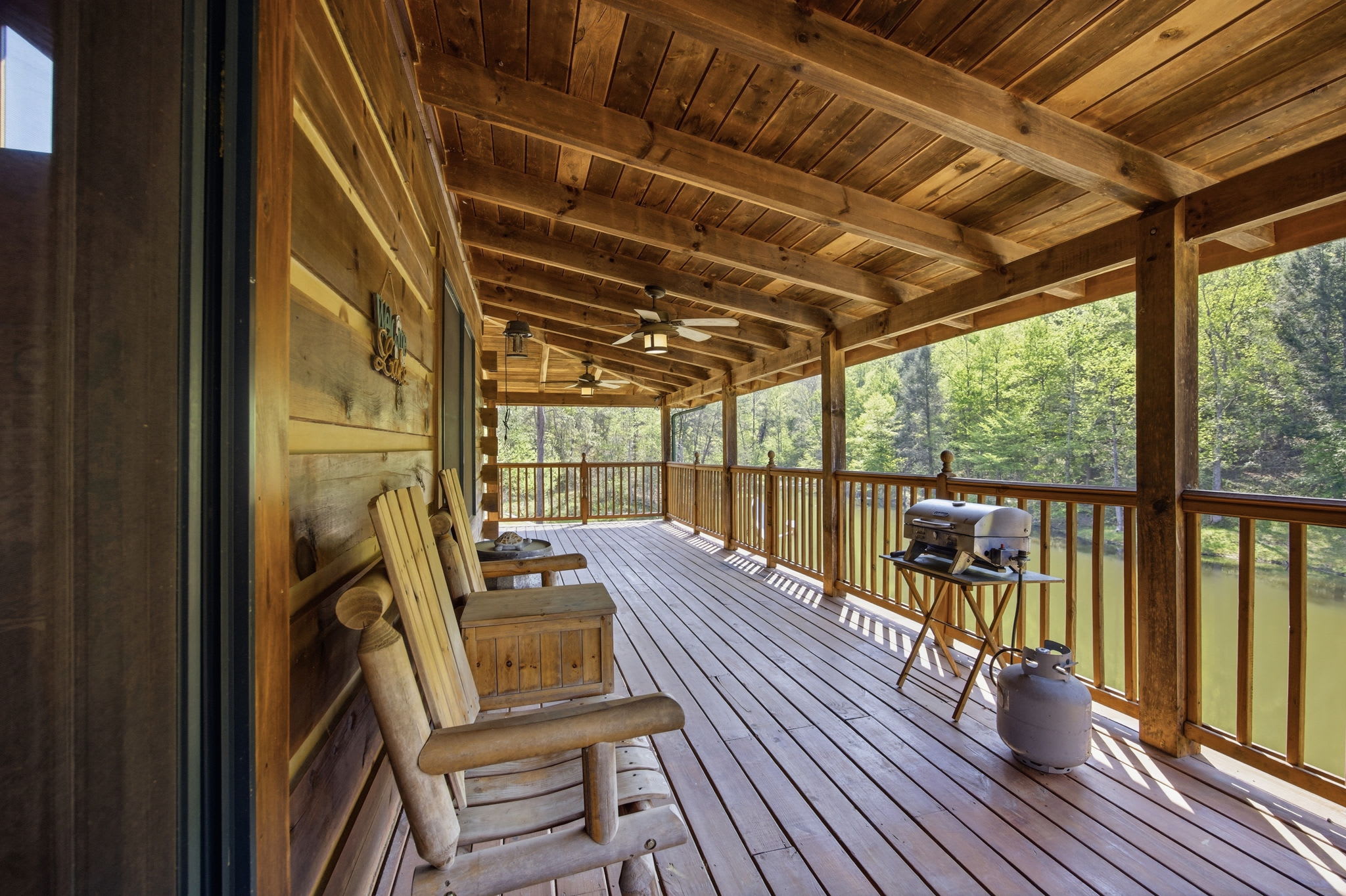 Front porch. Great spot to sit and enjoy the pond. You never know what you might see.