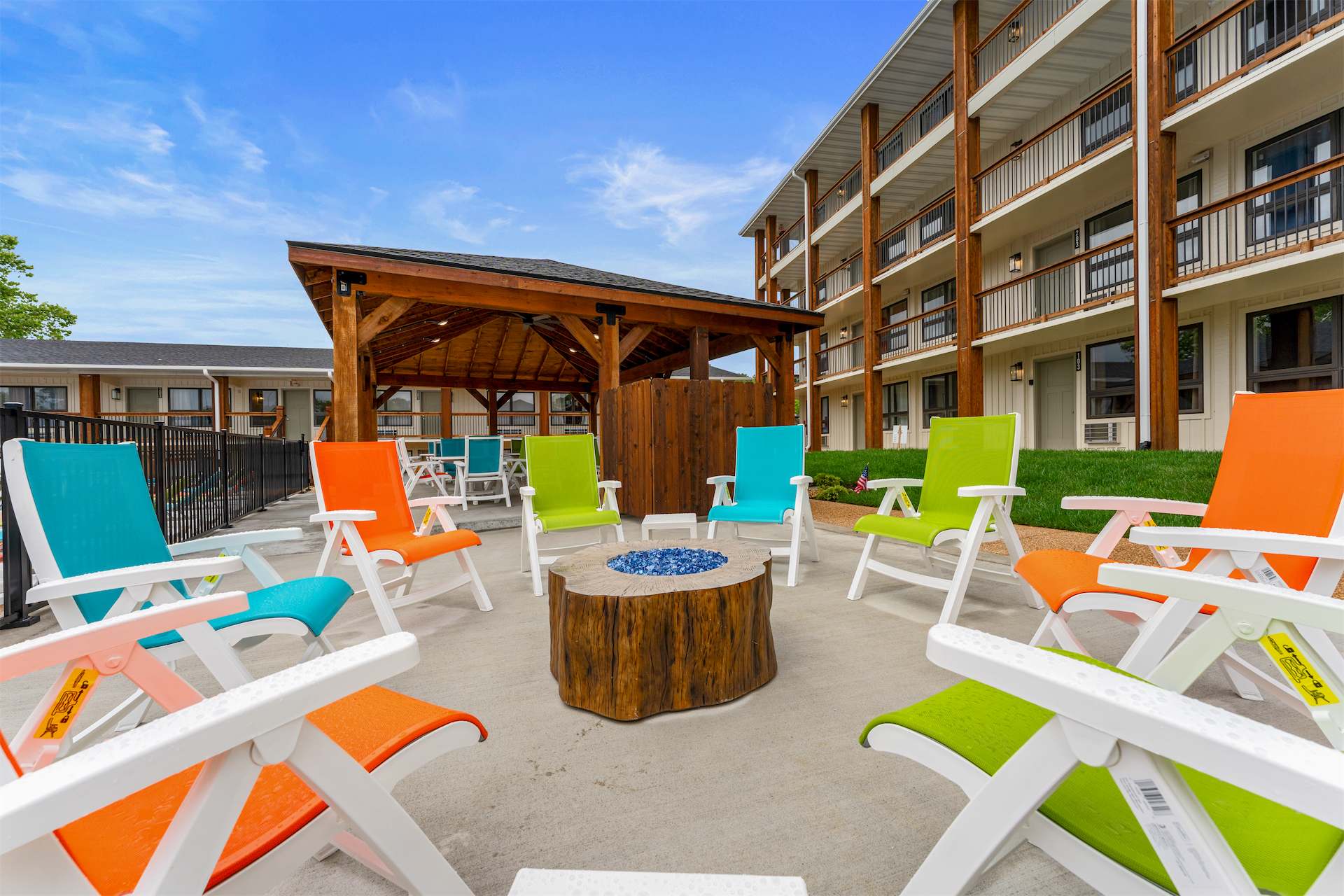 Serene Creek Condo Pool & Gym | Photo 3