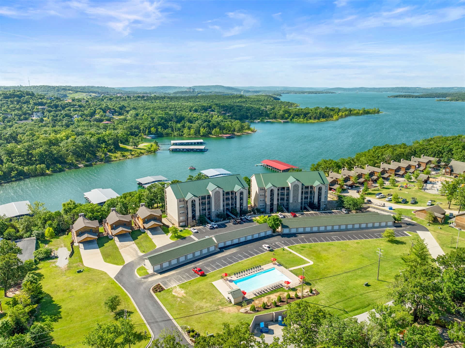 The Lakeview Condo Lakefront | Photo 2