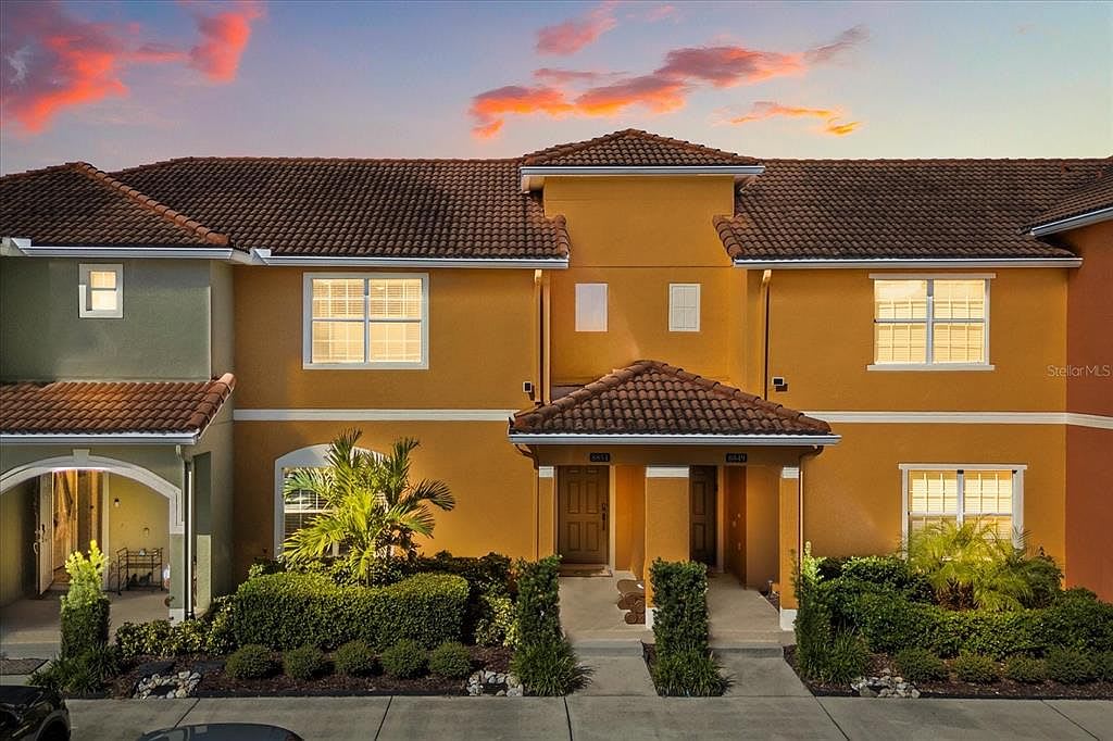Private pool & FREE Resort near Disney! Sleeps 8