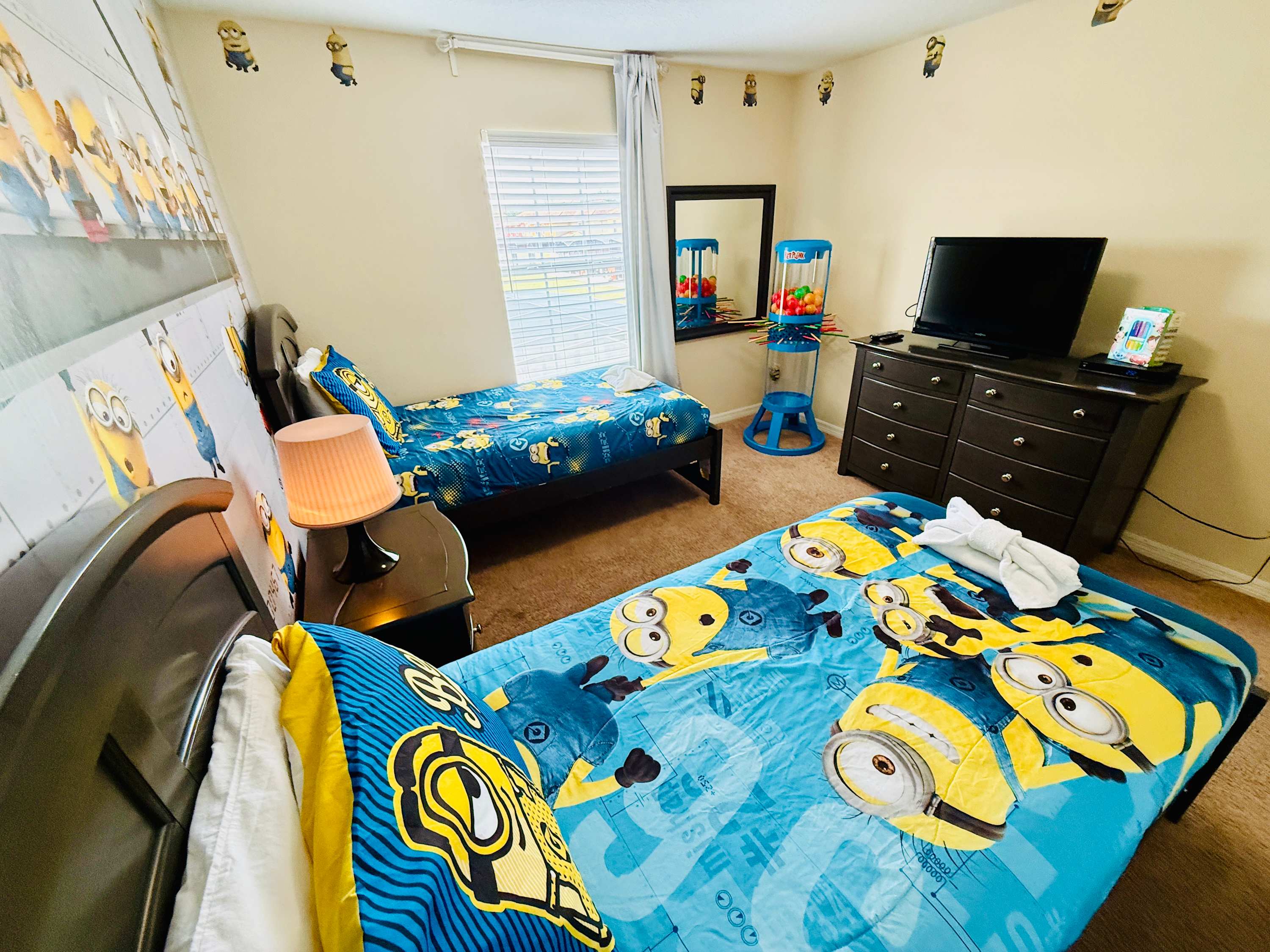 Private pool & FREE Resort near Disney! Sleeps 8