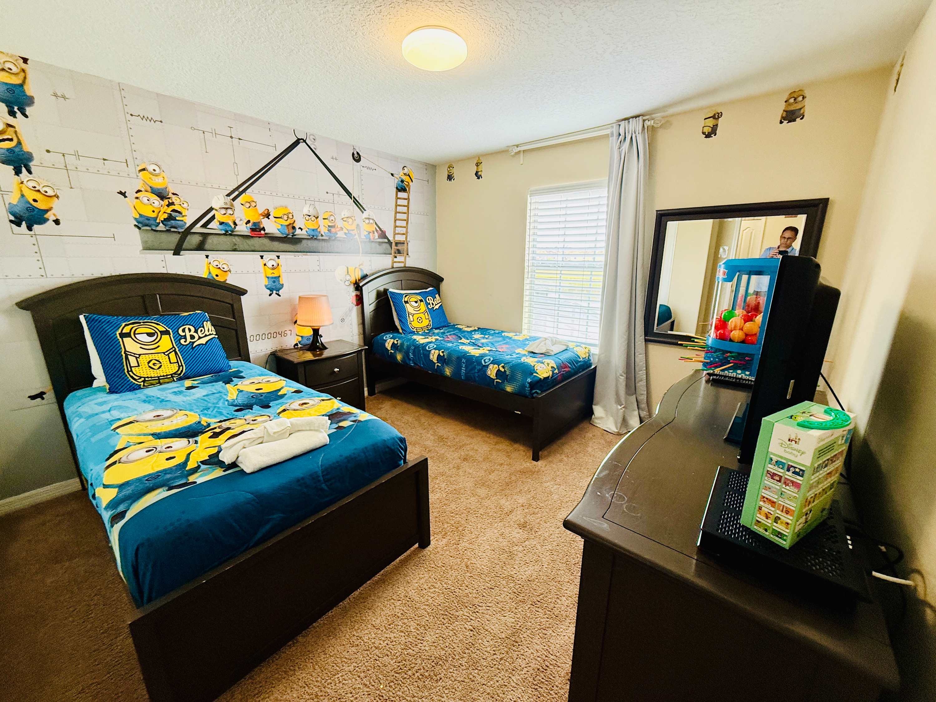Private pool & FREE Resort near Disney! Sleeps 8