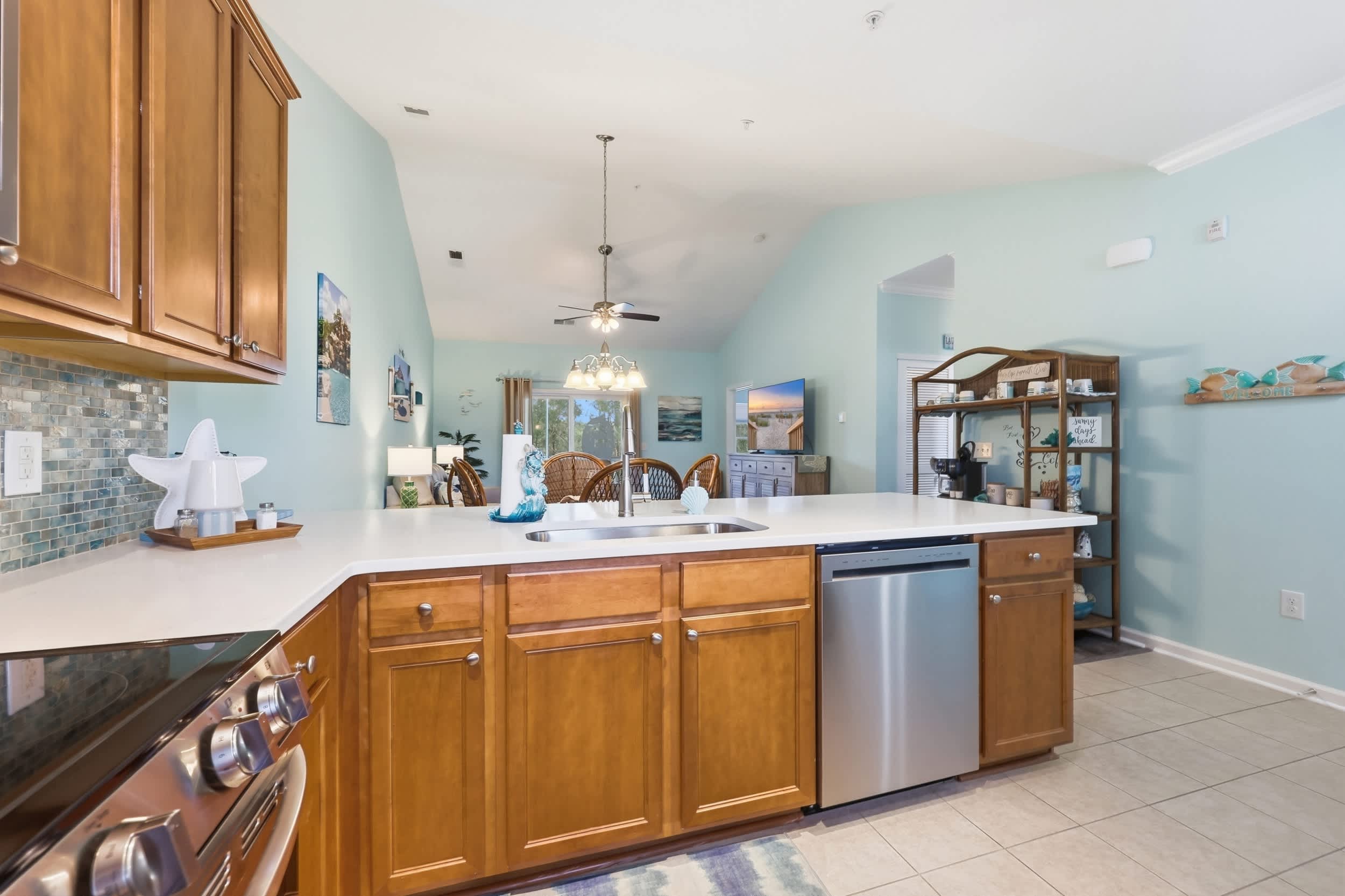 Coastal Comfort Pet Friendly Barefoot Resort Villa
