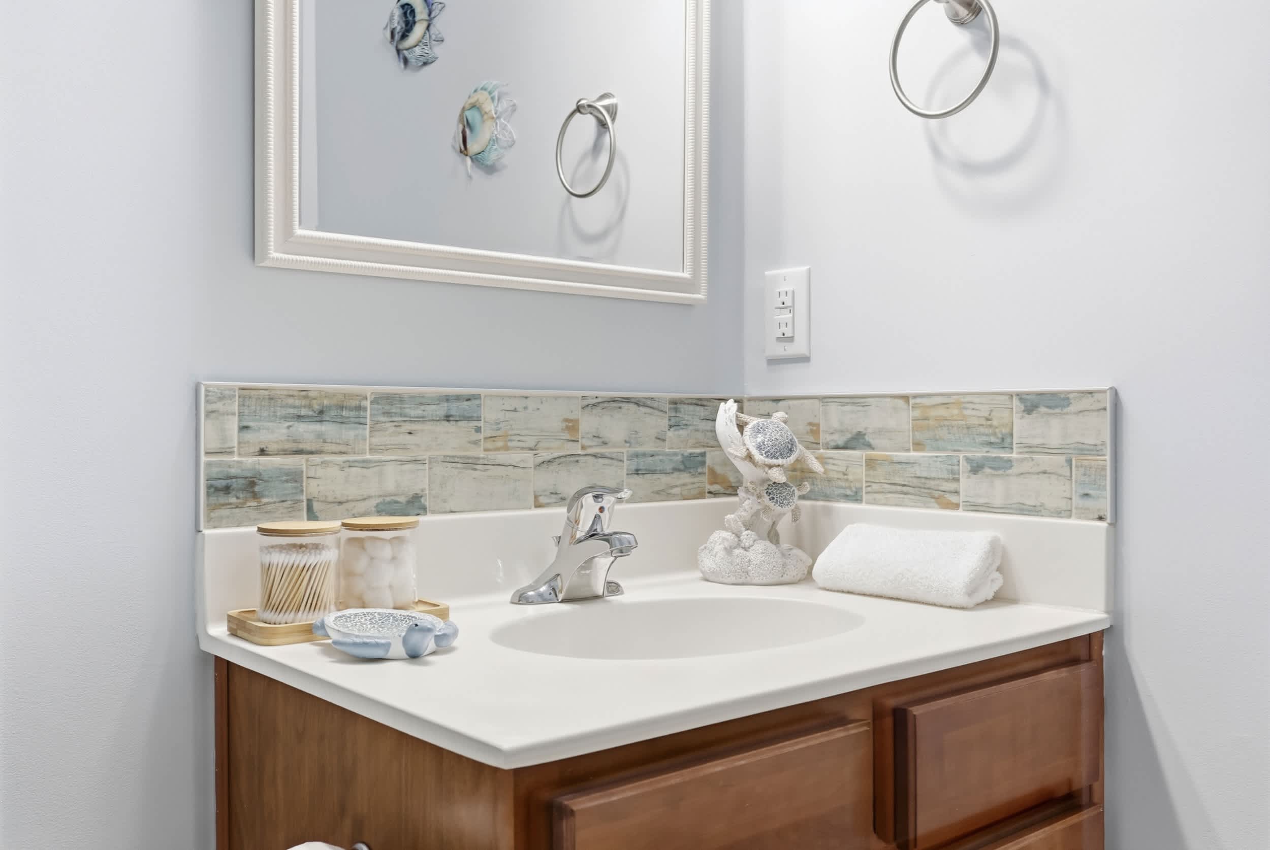 Coastal Comfort Pet Friendly Barefoot Resort Villa