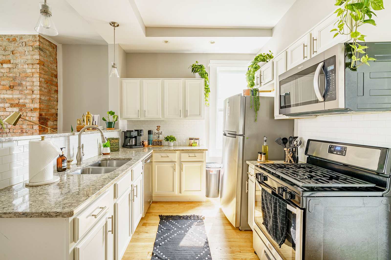 🌿 Jungle Aura by Jungle House | Downtown & Short North | Near...