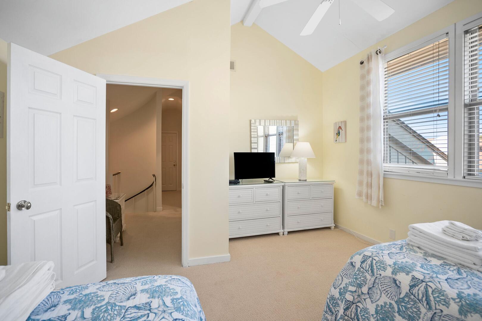 112 Capt John Fripp Villa | Photo 22