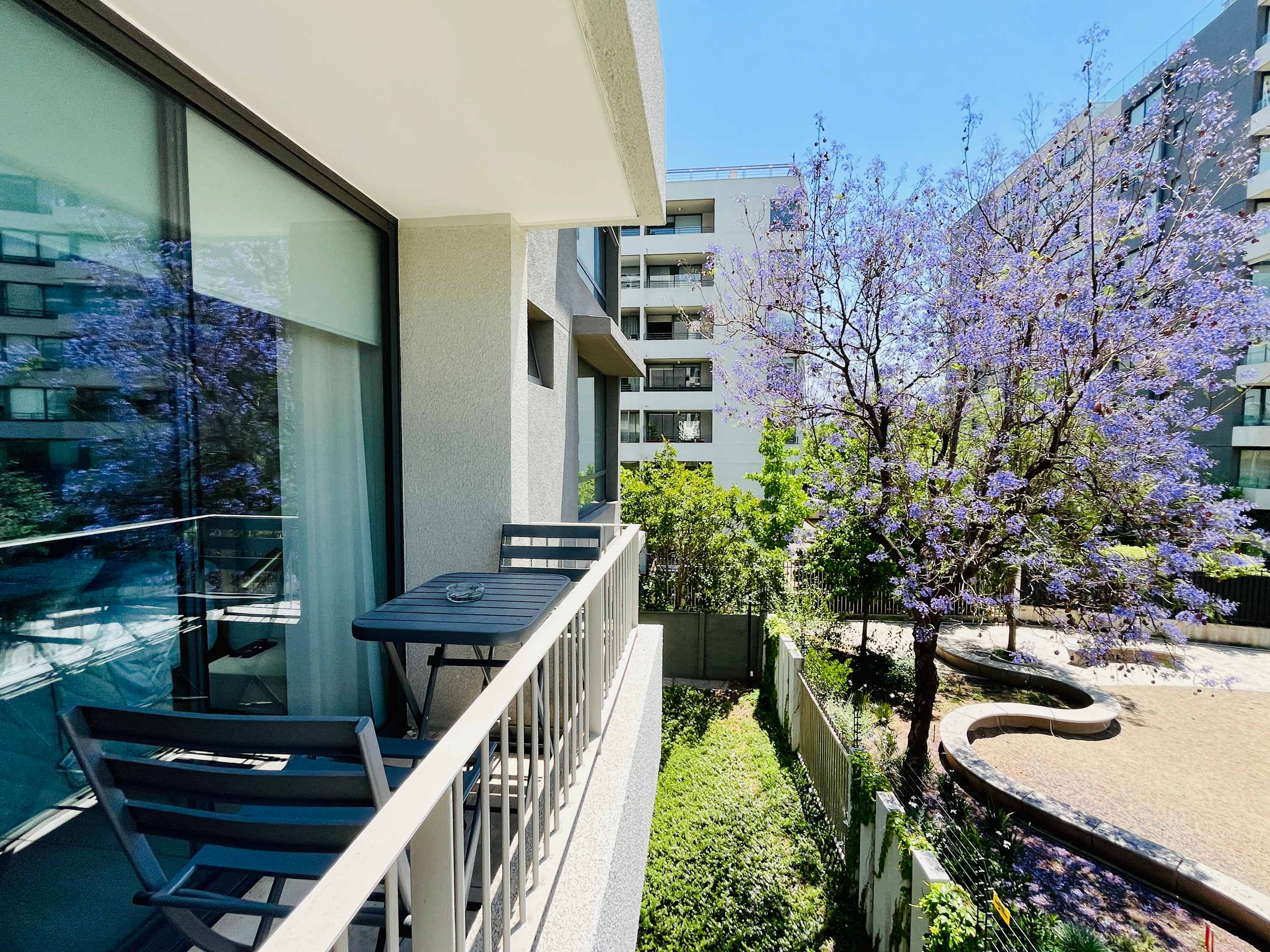 Modern Studio in Prime  | Laundry Rooftop Pool & Gym