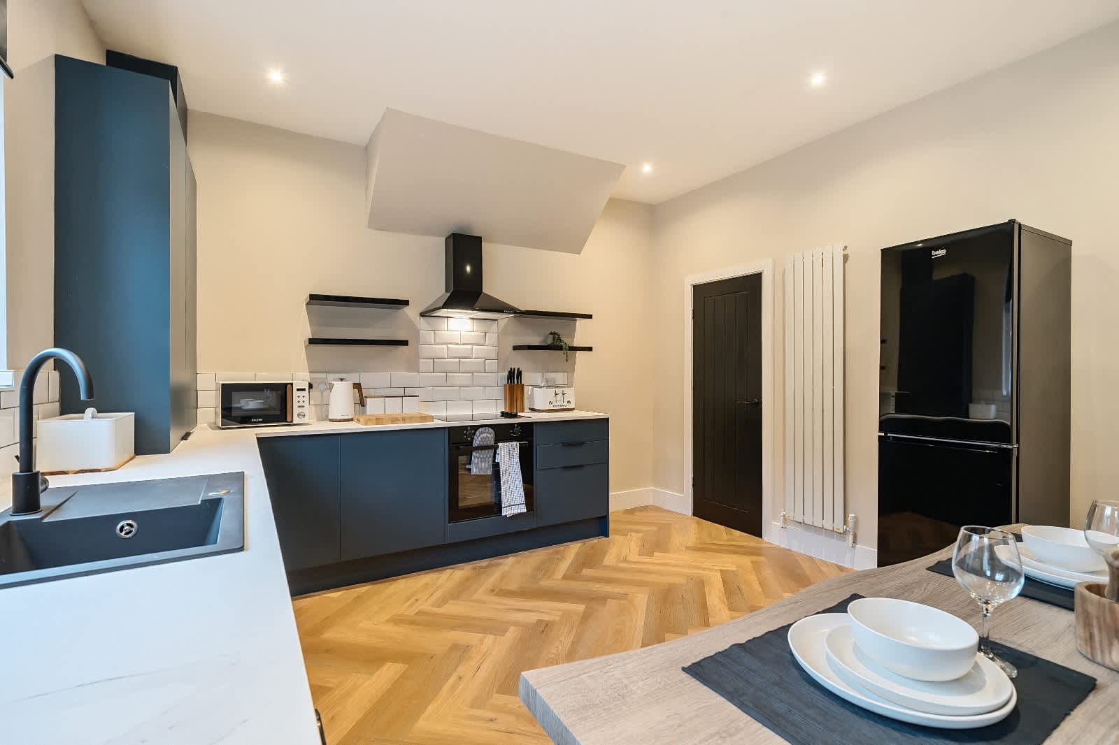 Stylish Home in Manchester - Free Parking in Dulgar Street M11 2BU - Property image 21 - VivreStays