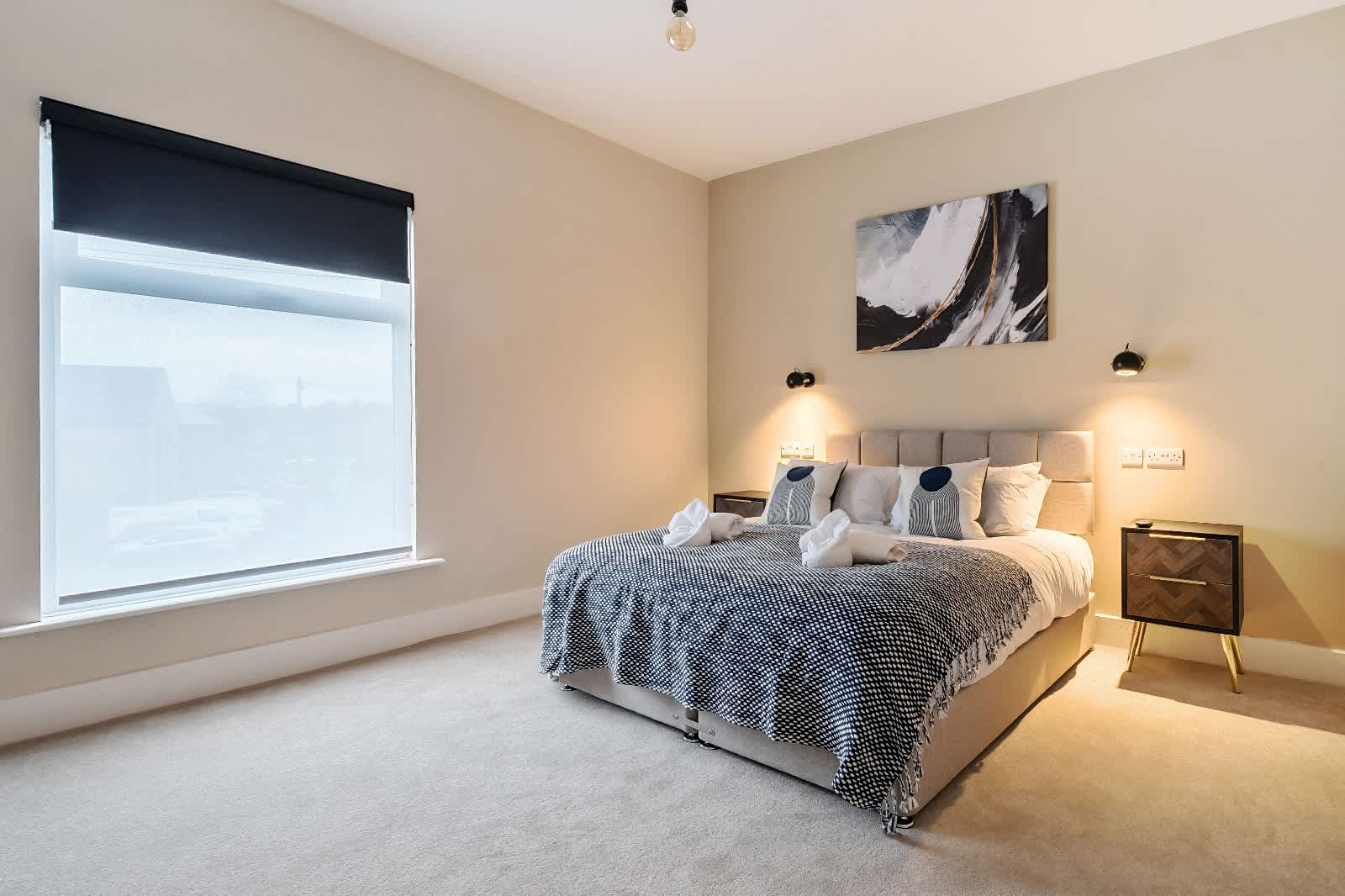 Stylish Home in Manchester - Free Parking in Dulgar Street M11 2BU - Property image 28 - VivreStays