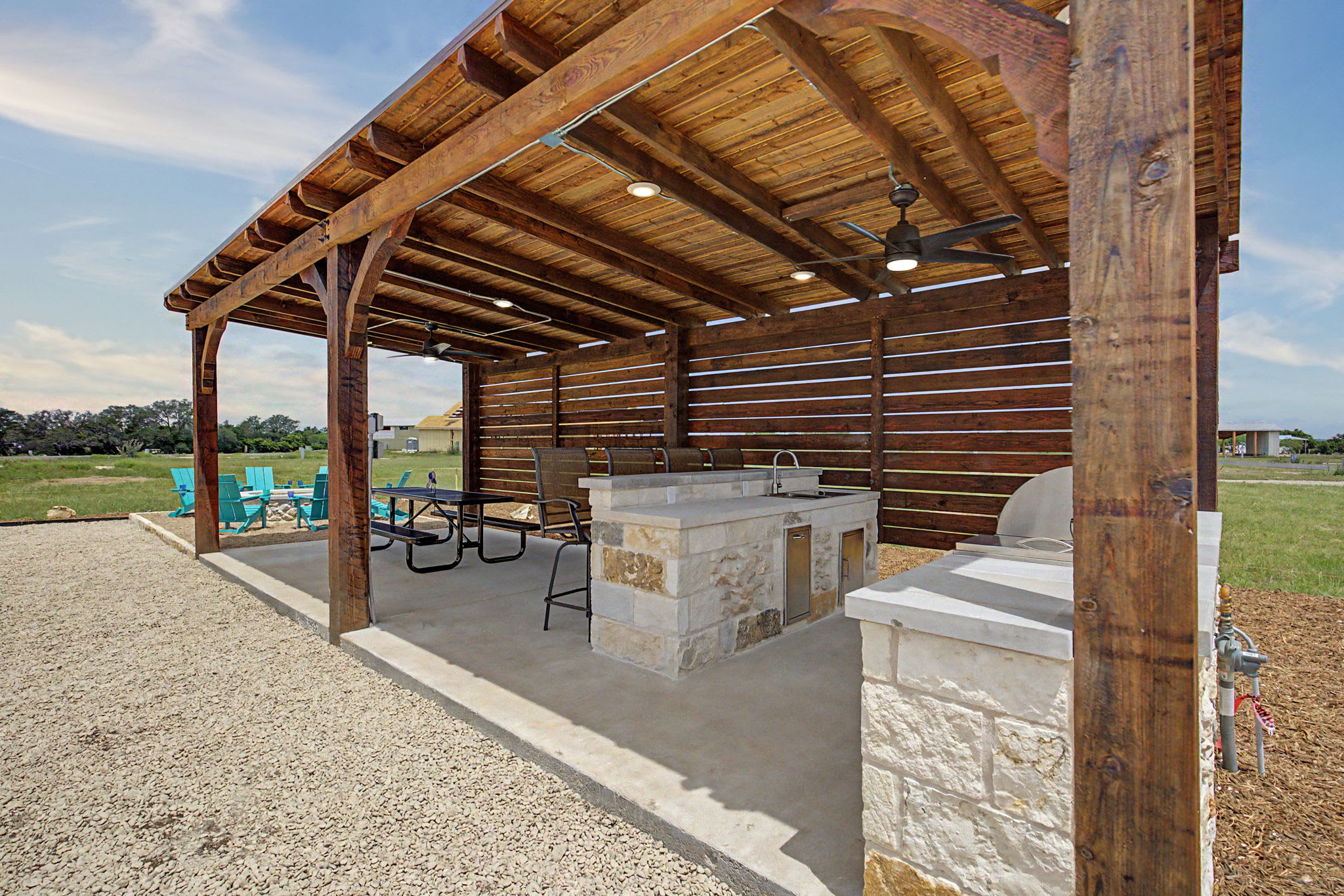 Twisted Vine Retreat - Fire Pit & Outdoor Kitchen | Photo 4
