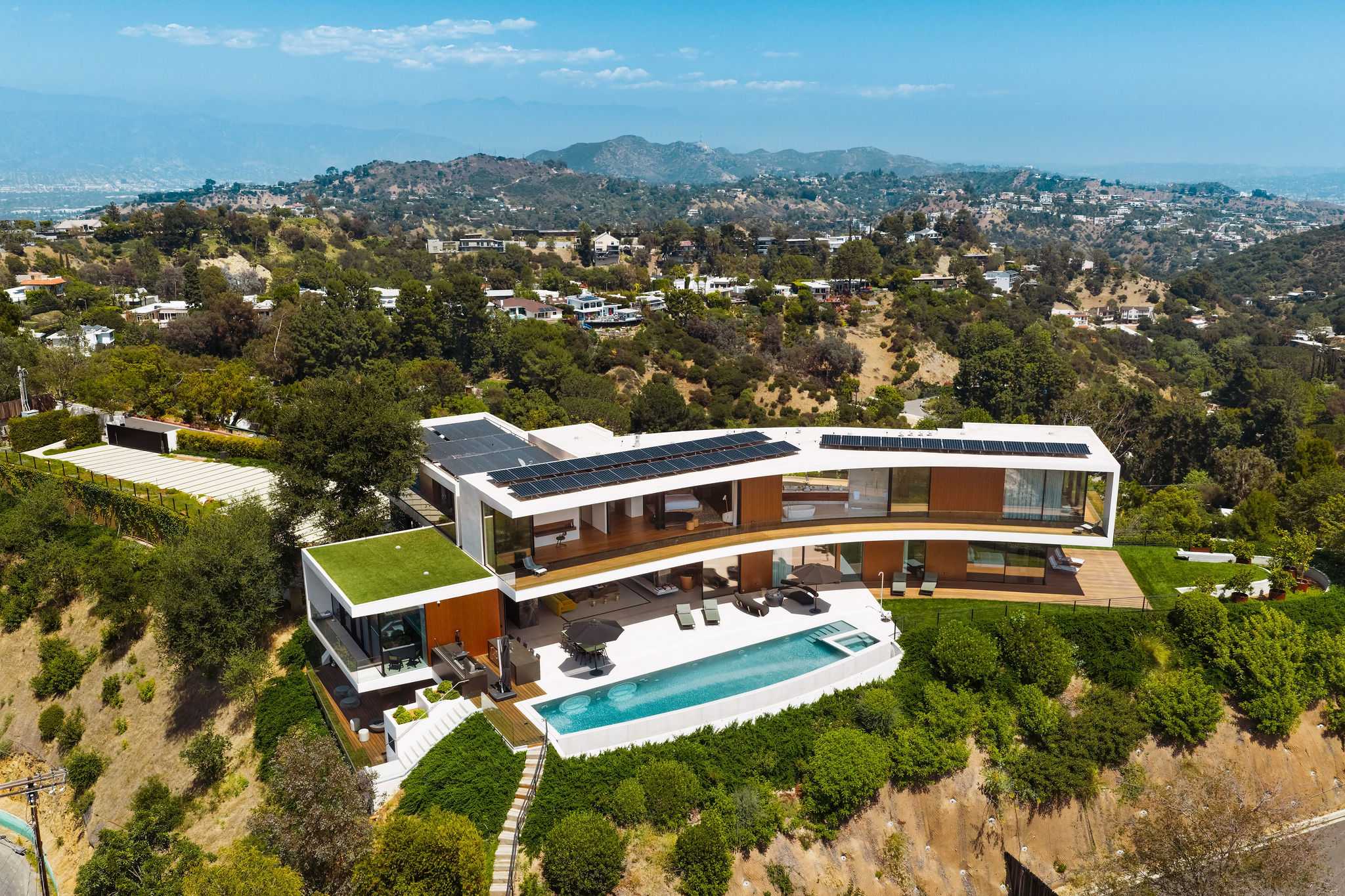 The Icon by Stay Awhile Villas