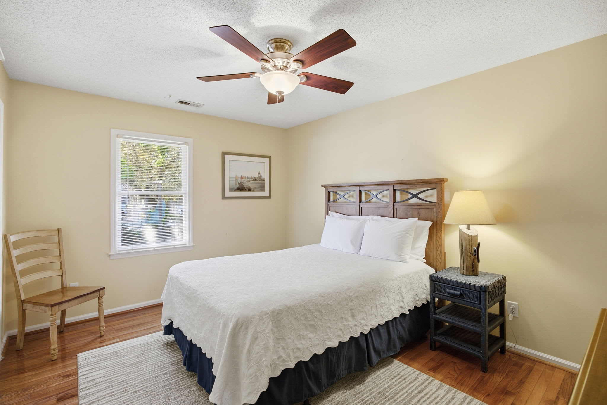 NE 38th Street Dog Friendly Star Spangled Manor | Photo 23