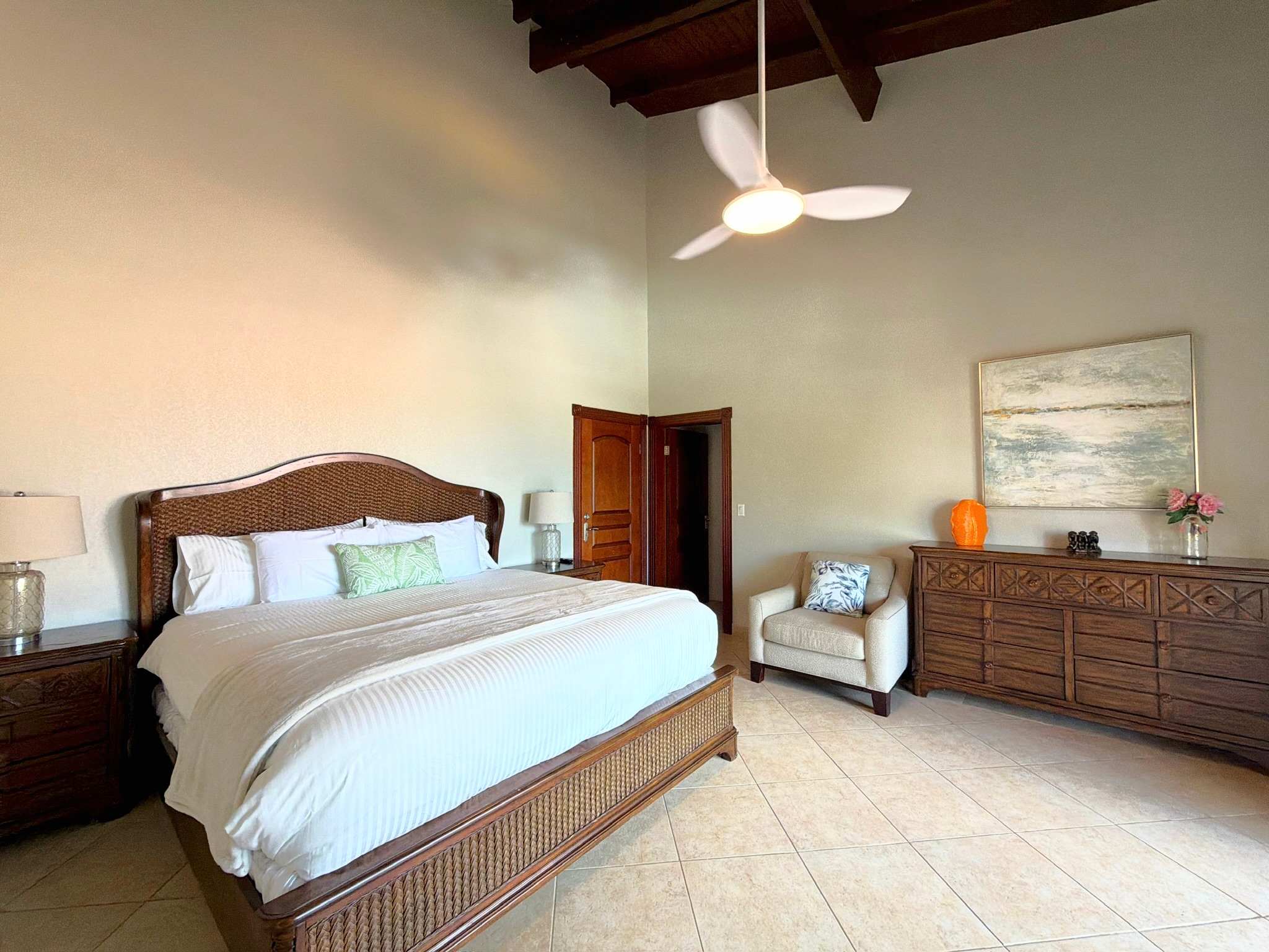 SeaMarine Luxury Penthouse at Porto Cupecoy Marina · Cupecoy | SeaLaVie SXM — photo 15