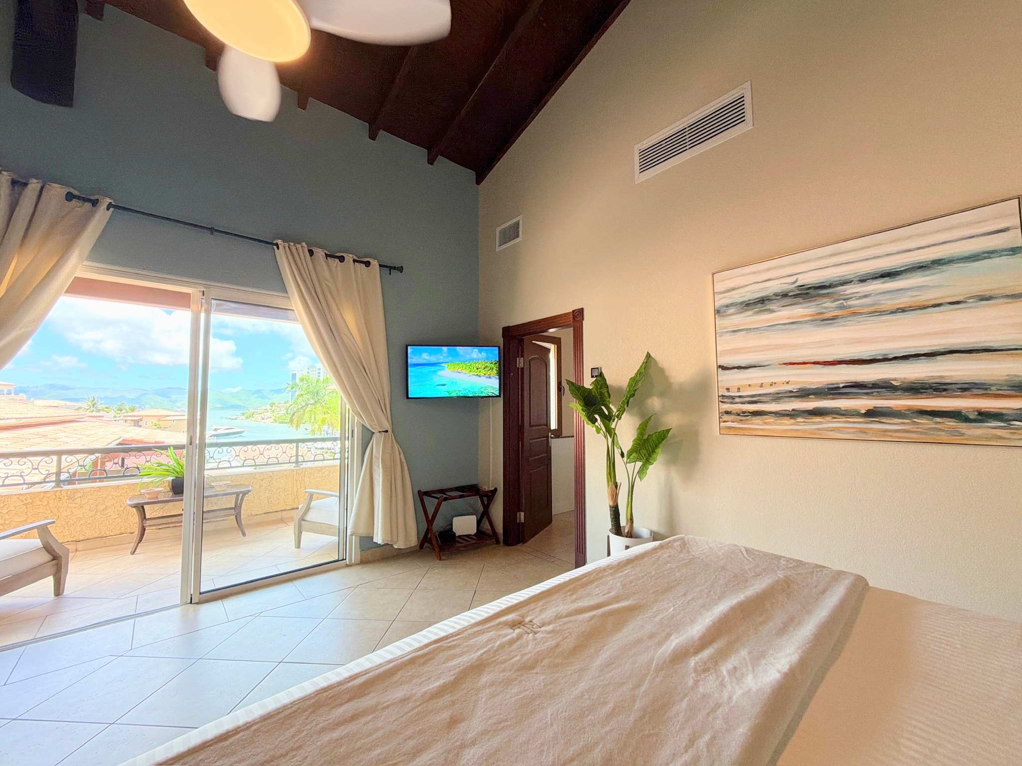 SeaMarine Luxury Penthouse at Porto Cupecoy Marina · Cupecoy | SeaLaVie SXM — photo 14