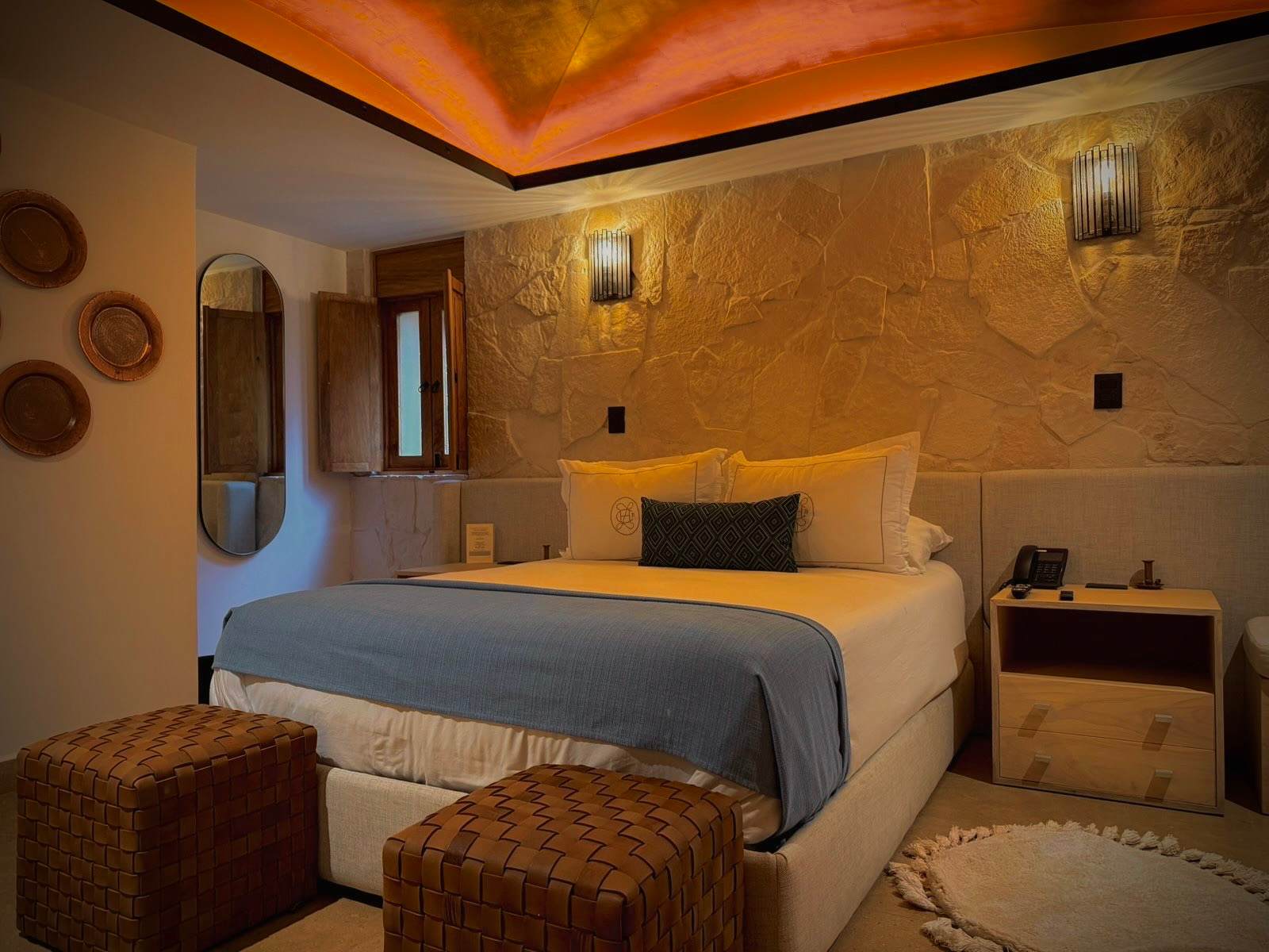 Luxury Queen Room in Downtown San Miguel