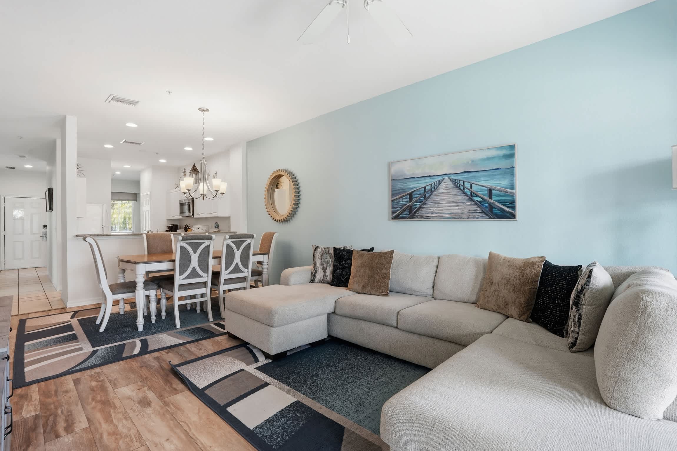 826 Second Floor Lake and Fountain Views | Photo 18