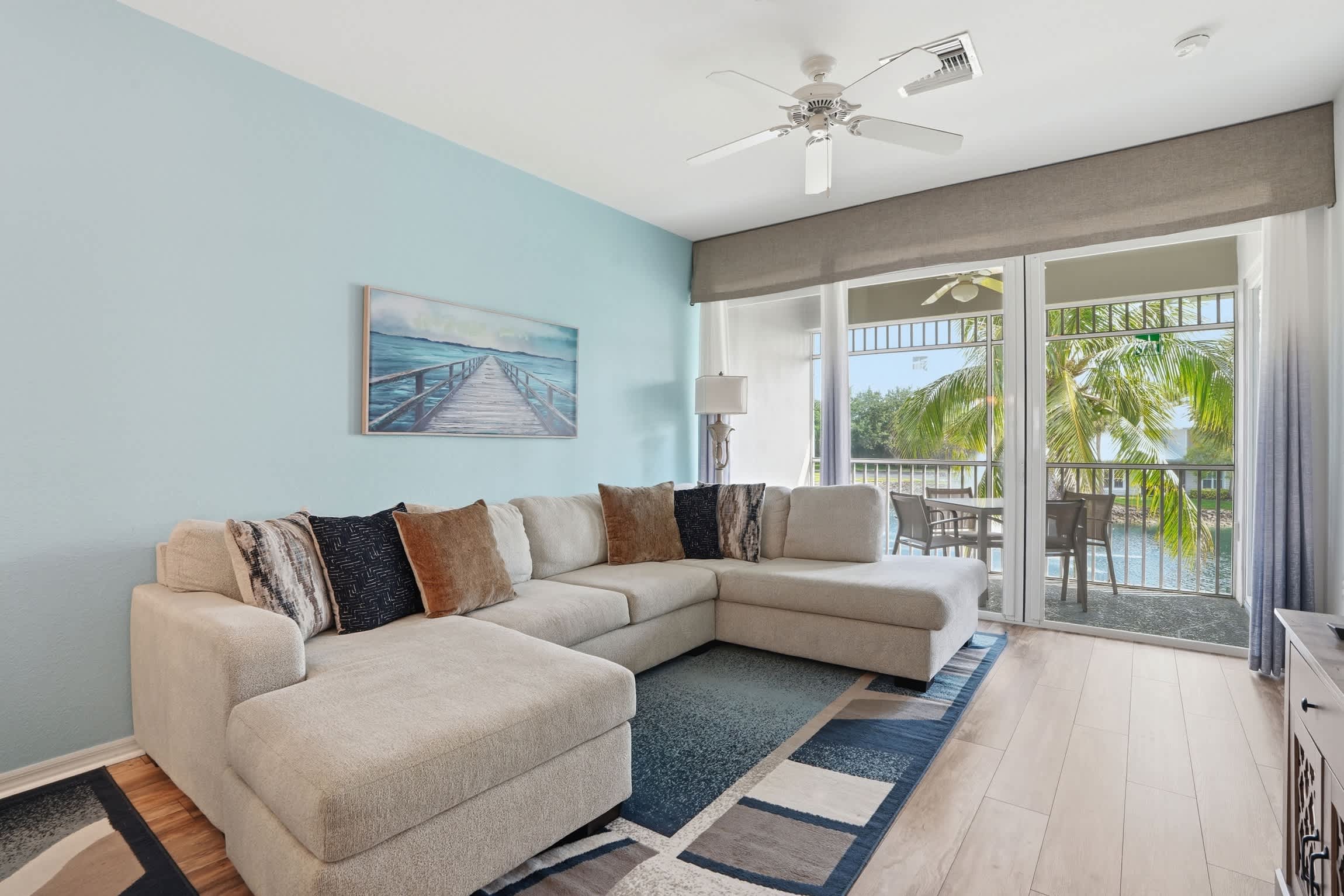 826 Second Floor Lake and Fountain Views | Photo 17