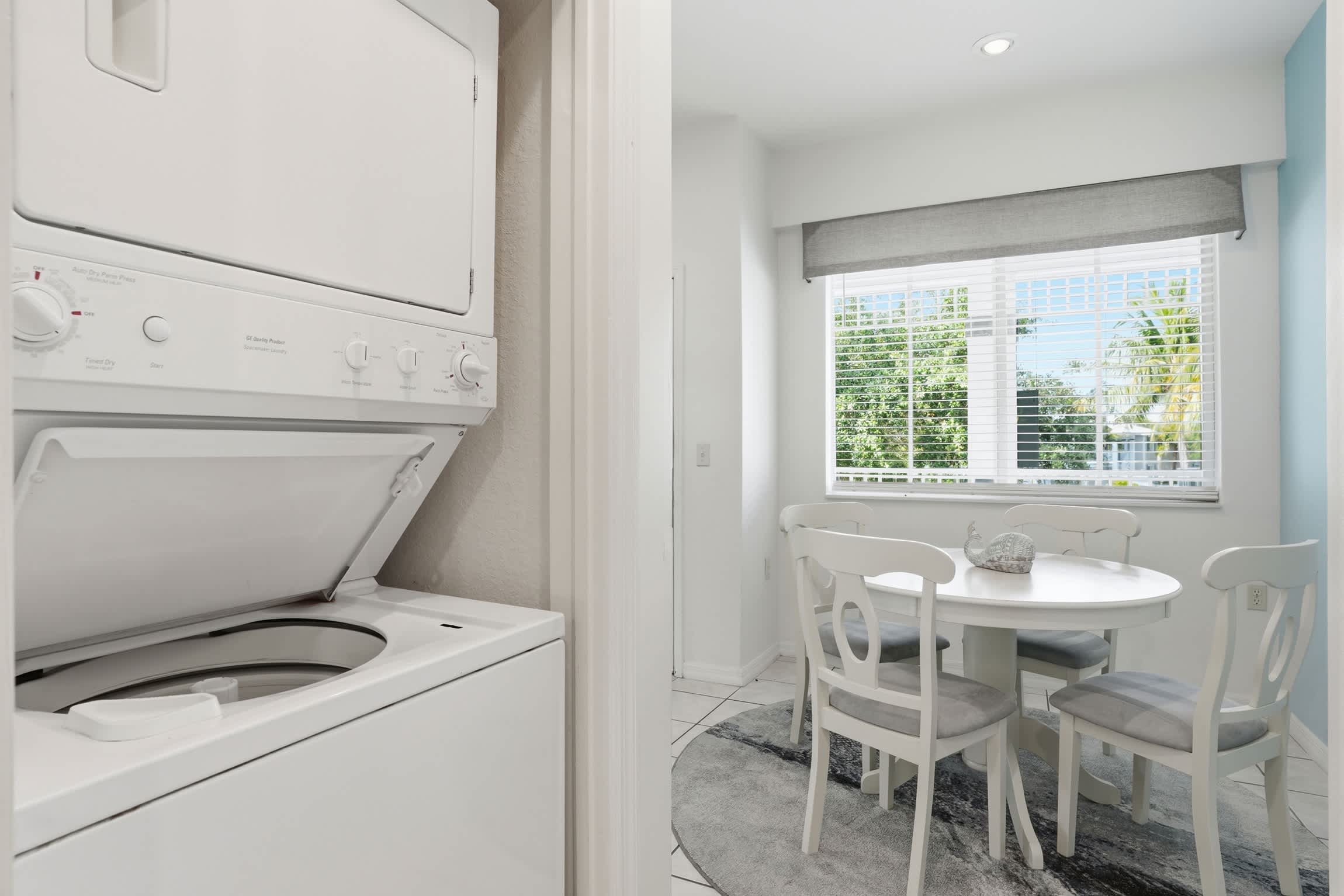826 Second Floor Lake and Fountain Views | Photo 19