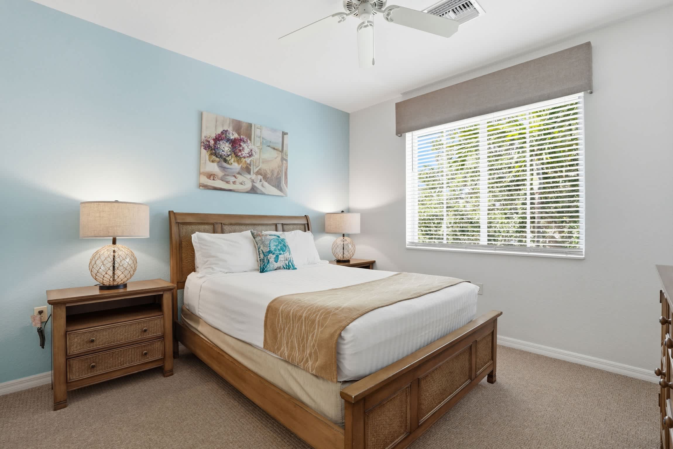 826 Second Floor Lake and Fountain Views | Photo 4