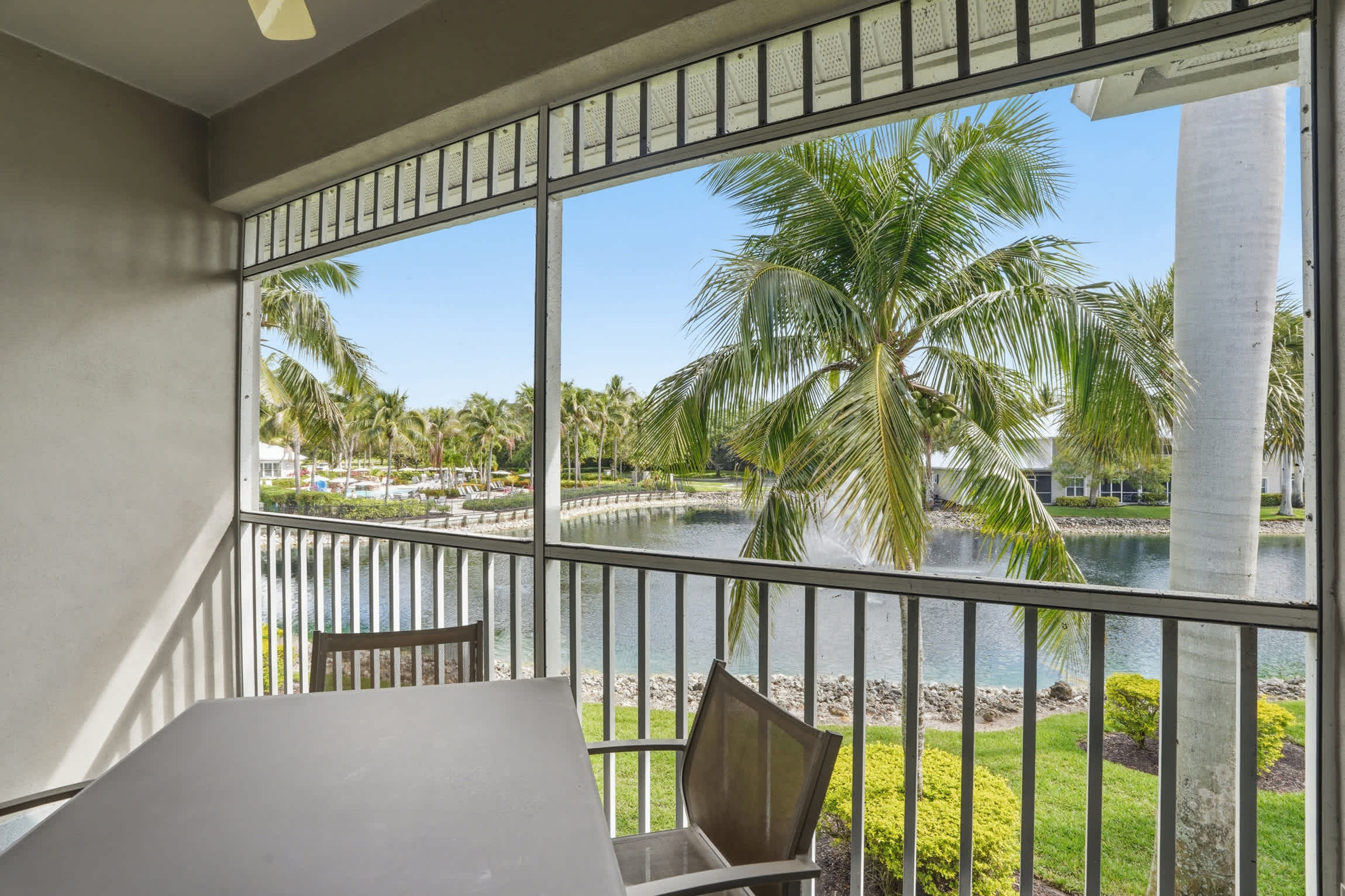 826 Second Floor Lake and Fountain Views | Photo 28
